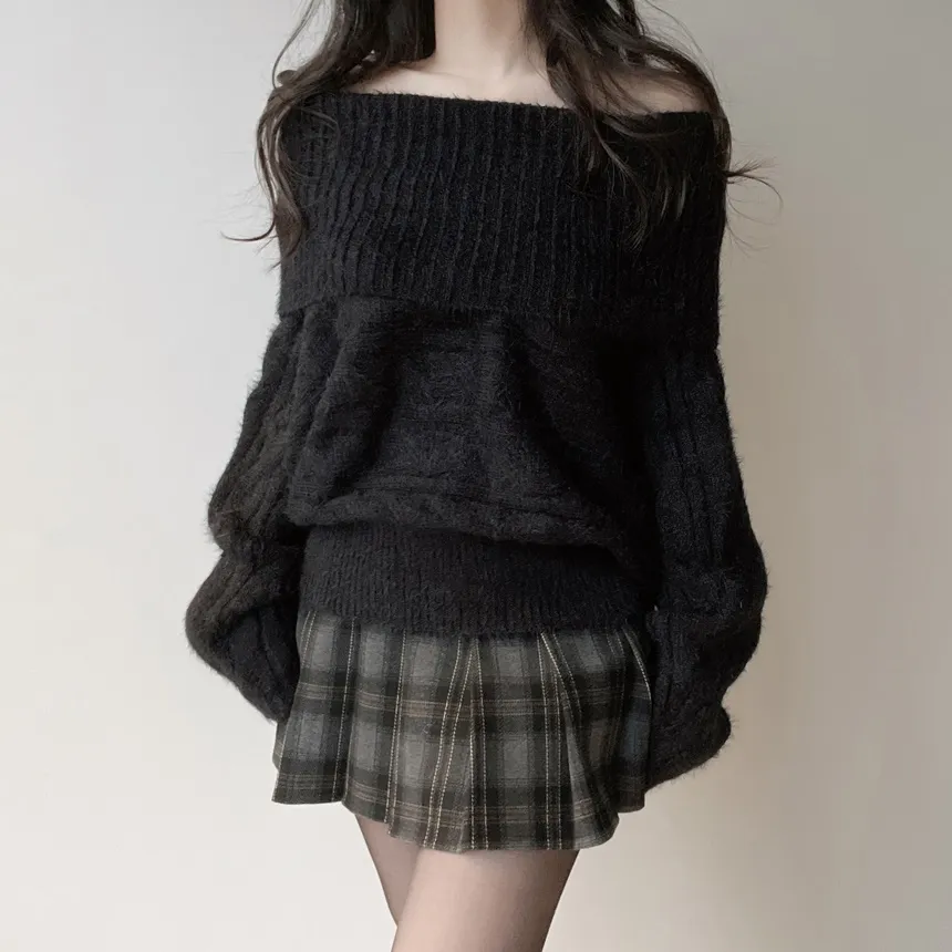 オフショルダーケーブルタートルネックニット | mirangmirang | 詳細画像24