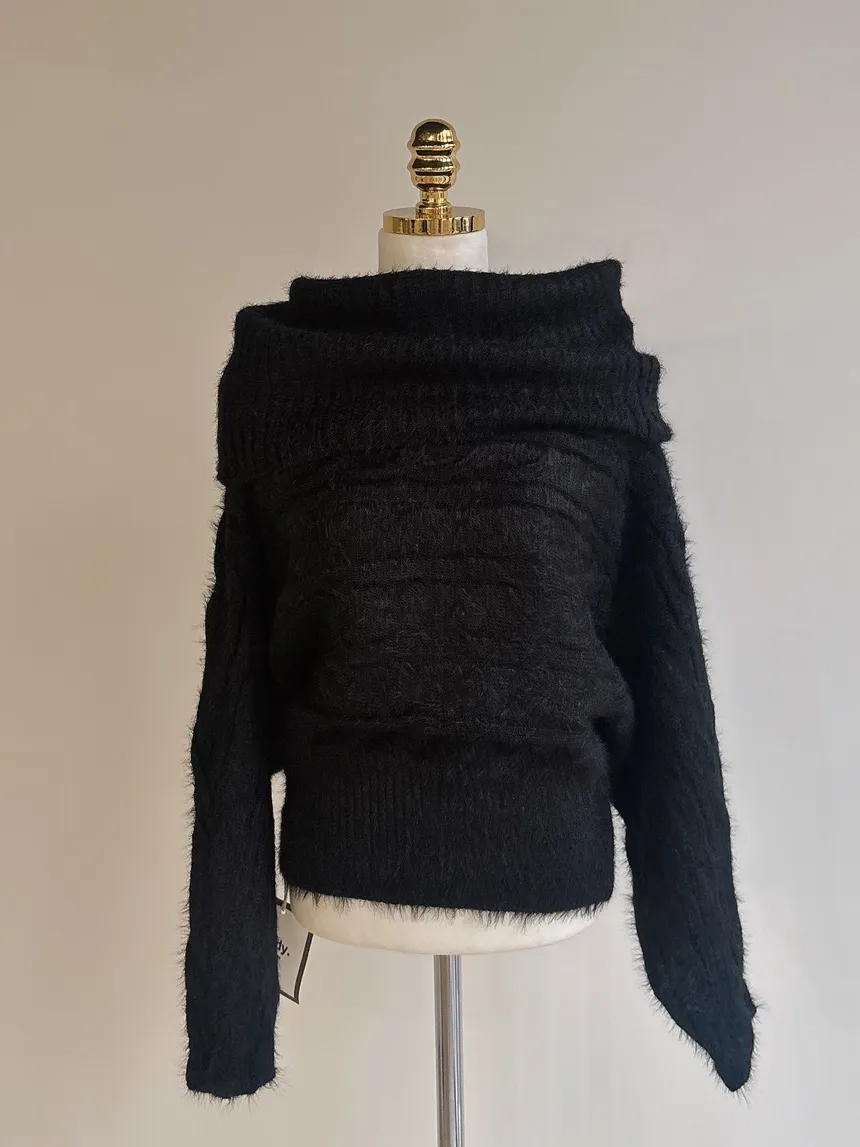 オフショルダーケーブルタートルネックニット | mirangmirang | 詳細画像32