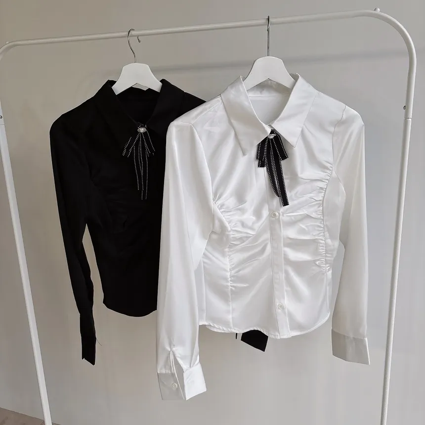 シャーリングブラウスブローチ付 | mirangmirang | 詳細画像18