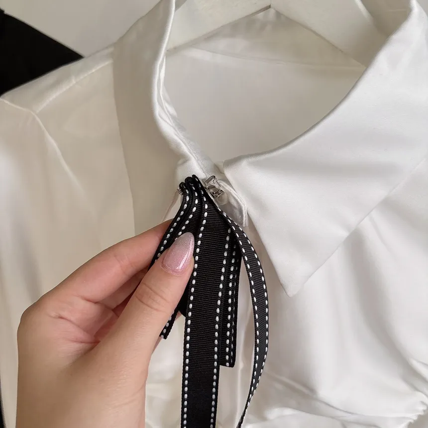 シャーリングブラウスブローチ付 | mirangmirang | 詳細画像23