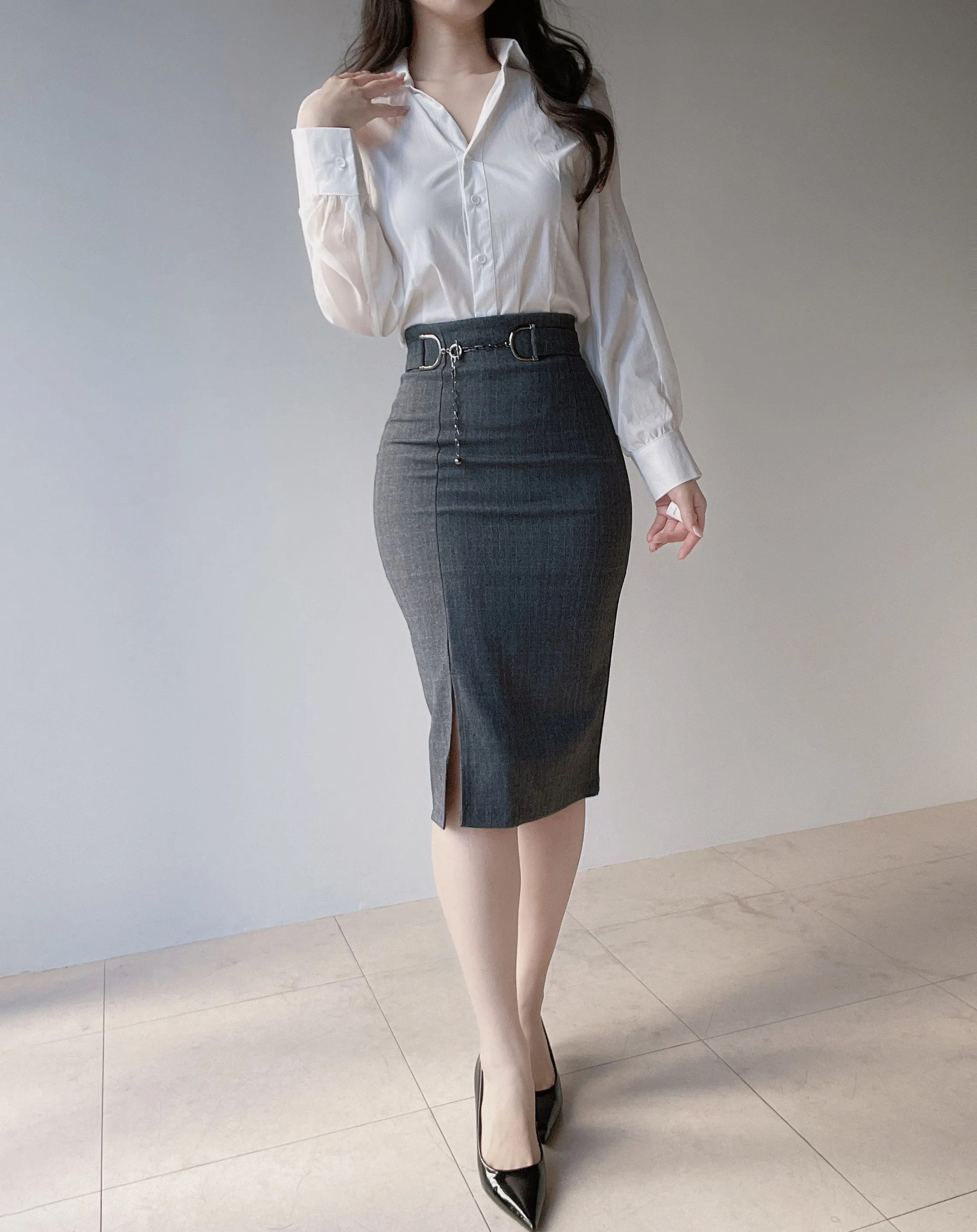 シースルーカラーVネックパフスリーブブラウス | mirangmirang | 詳細画像26