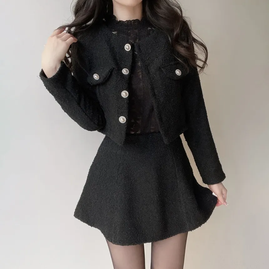 ツイードクロップドラウンドネックパール調ボタンフェイクポケットジャケット | mirangmirang | 詳細画像26