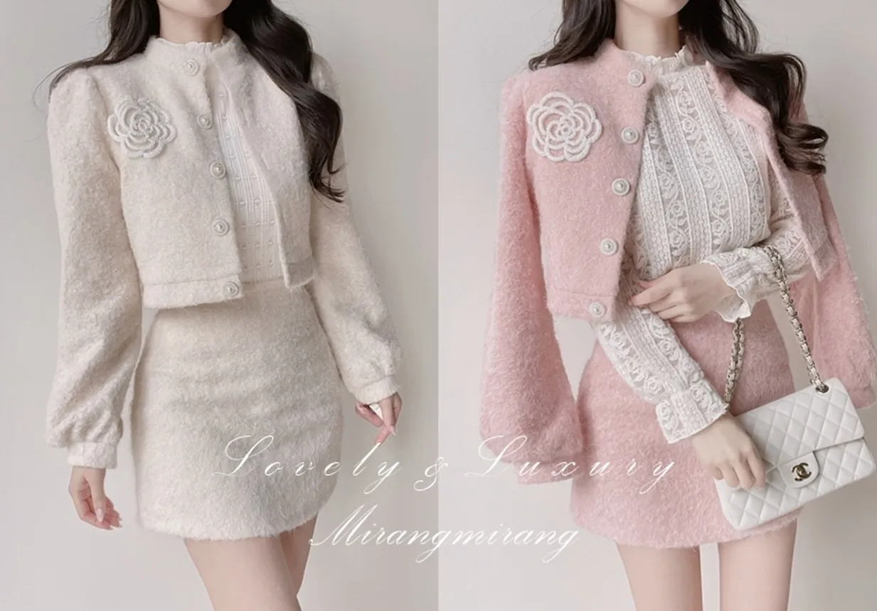 ラウンドネックパール調ボタンショート刺繍花柄ジャケット | mirangmirang | 詳細画像1