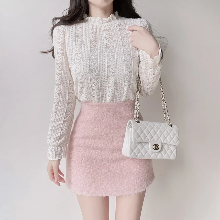 ラウンドネックパール調ボタンショート刺繍花柄ジャケット | mirangmirang | 詳細画像8