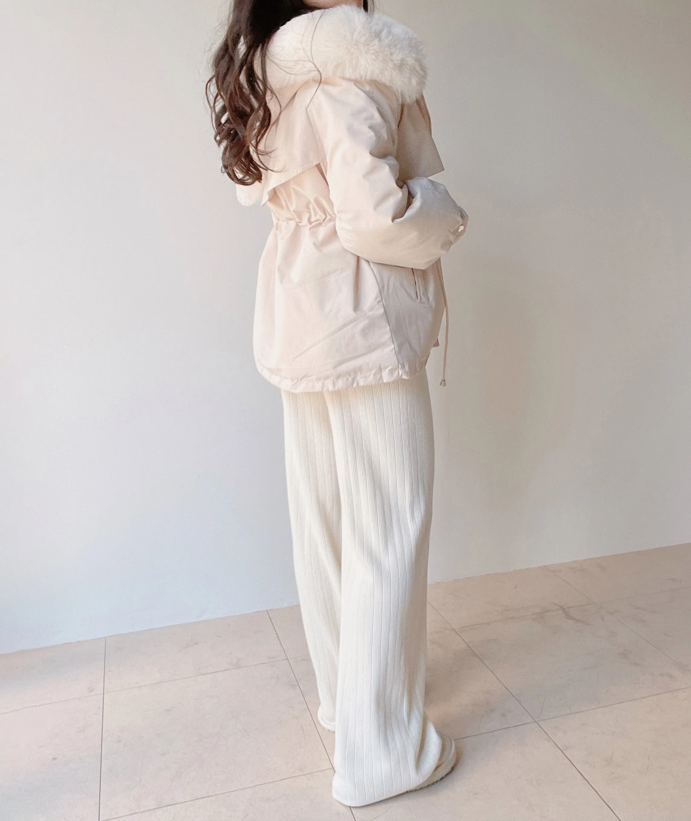 エコファーフードドローストリングジャンパー | mirangmirang | 詳細画像27