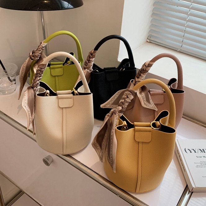 レザー調ショルダーバッグトートバッグ2WAYストラップセット(バックルあり) | 詳細画像2