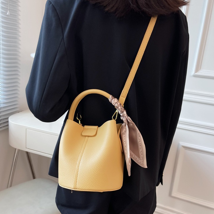 レザー調ショルダーバッグトートバッグ2WAYストラップセット(バックルあり) | 詳細画像15