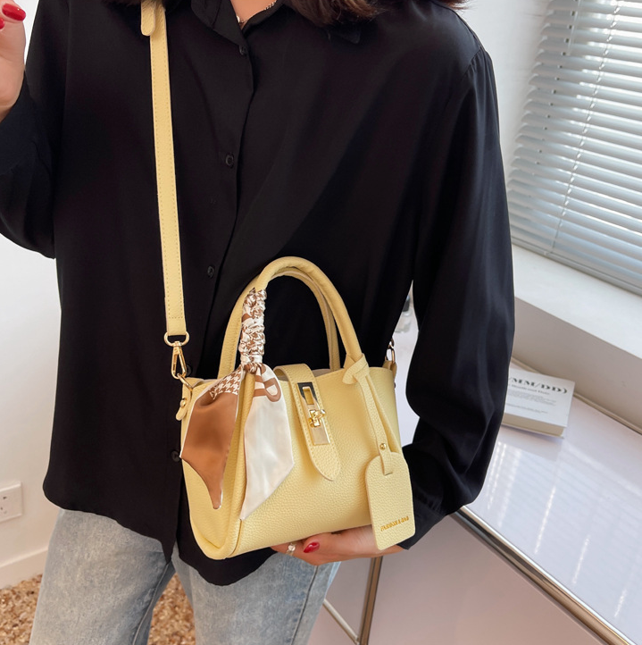 レザー調ショルダーバッグトートバッグ2WAYストラップセット(バックルあり) | 詳細画像10