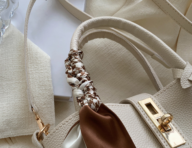 レザー調ショルダーバッグトートバッグ2WAYストラップセット(バックルあり) | 詳細画像19