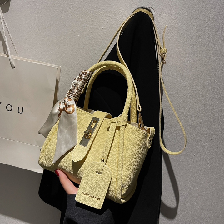 レザー調ショルダーバッグトートバッグ2WAYストラップセット(バックルあり) | 詳細画像27