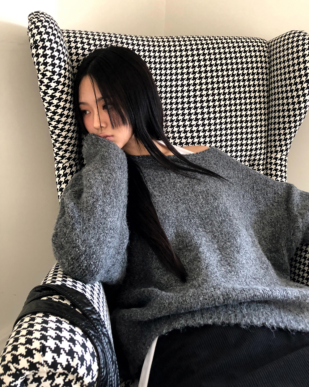 ウール混ラウンドネックルーズカラーニット | レディースファッション