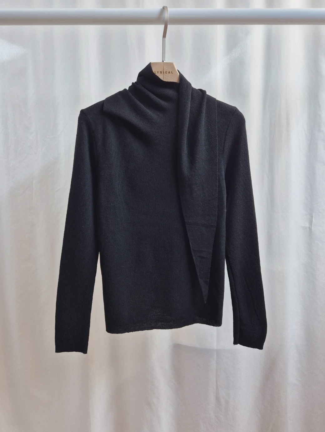 ウール混ベーシック長袖スカーフネック無地ニット | 詳細画像8