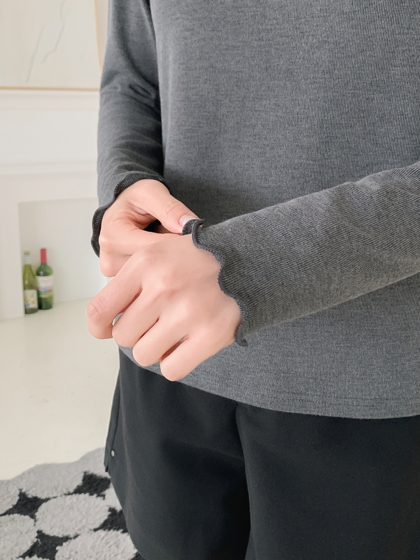 ラウンドネックフリル長袖カラーTシャツ | 詳細画像25