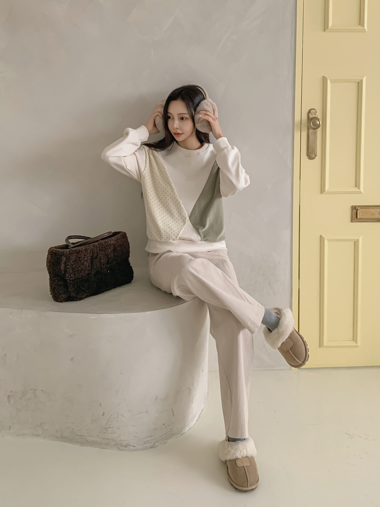 裏起毛ラウンドネック長袖ドット配色スウェット | 詳細画像4