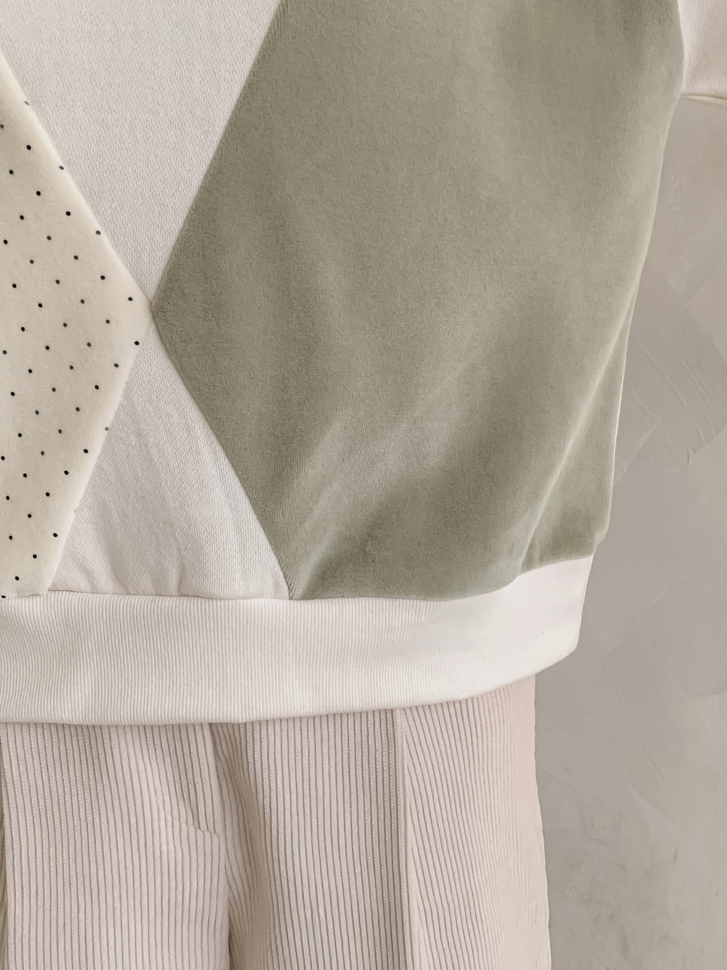 裏起毛ラウンドネック長袖ドット配色スウェット | 詳細画像17