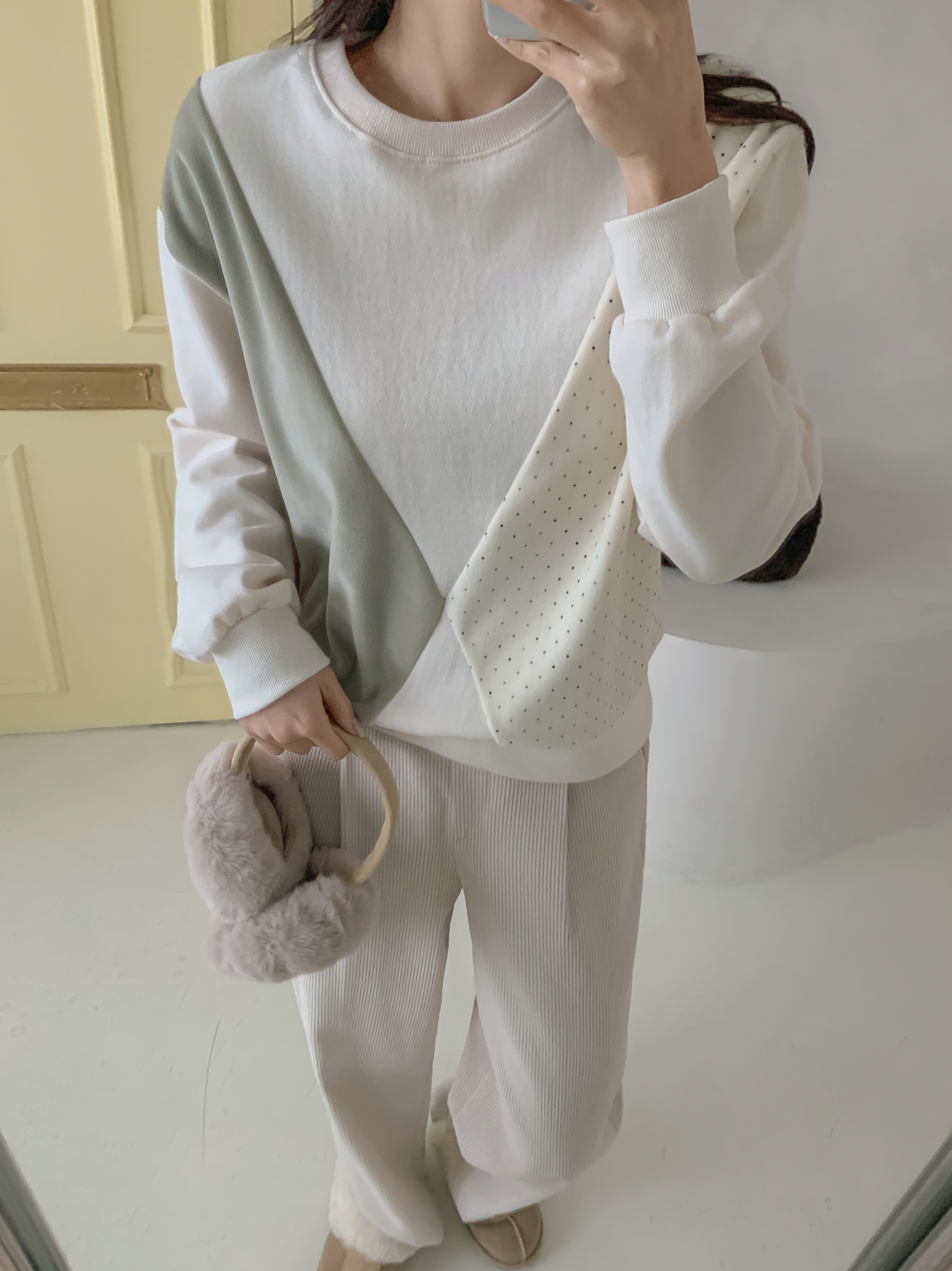 裏起毛ラウンドネック長袖ドット配色スウェット | 詳細画像7