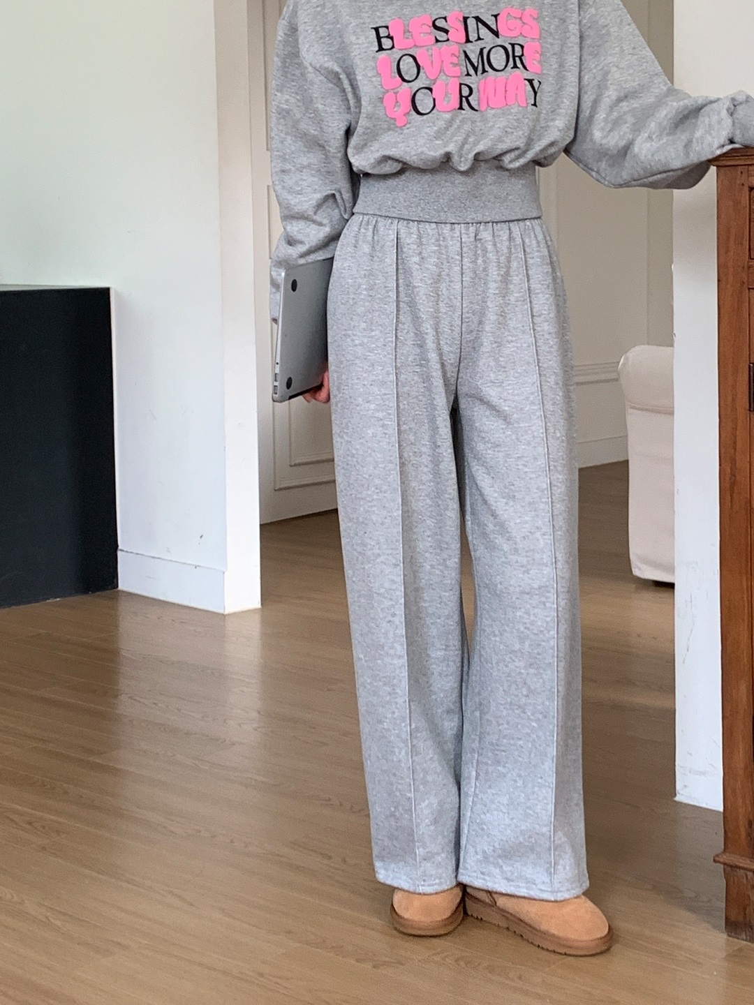 裏起毛ラウンドネックラインウエストゴムレタリングセットアップ | 詳細画像16