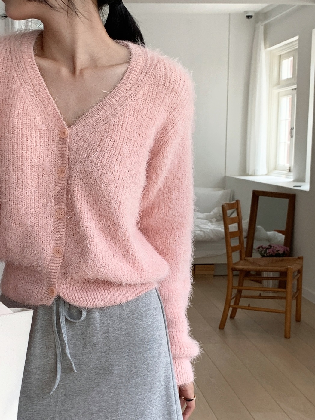 ソフトボタンVネック長袖カーディガン | 詳細画像2