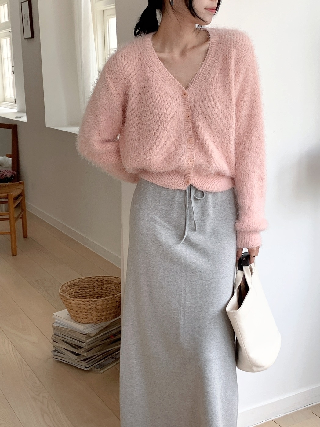 ソフトボタンVネック長袖カーディガン | 詳細画像4