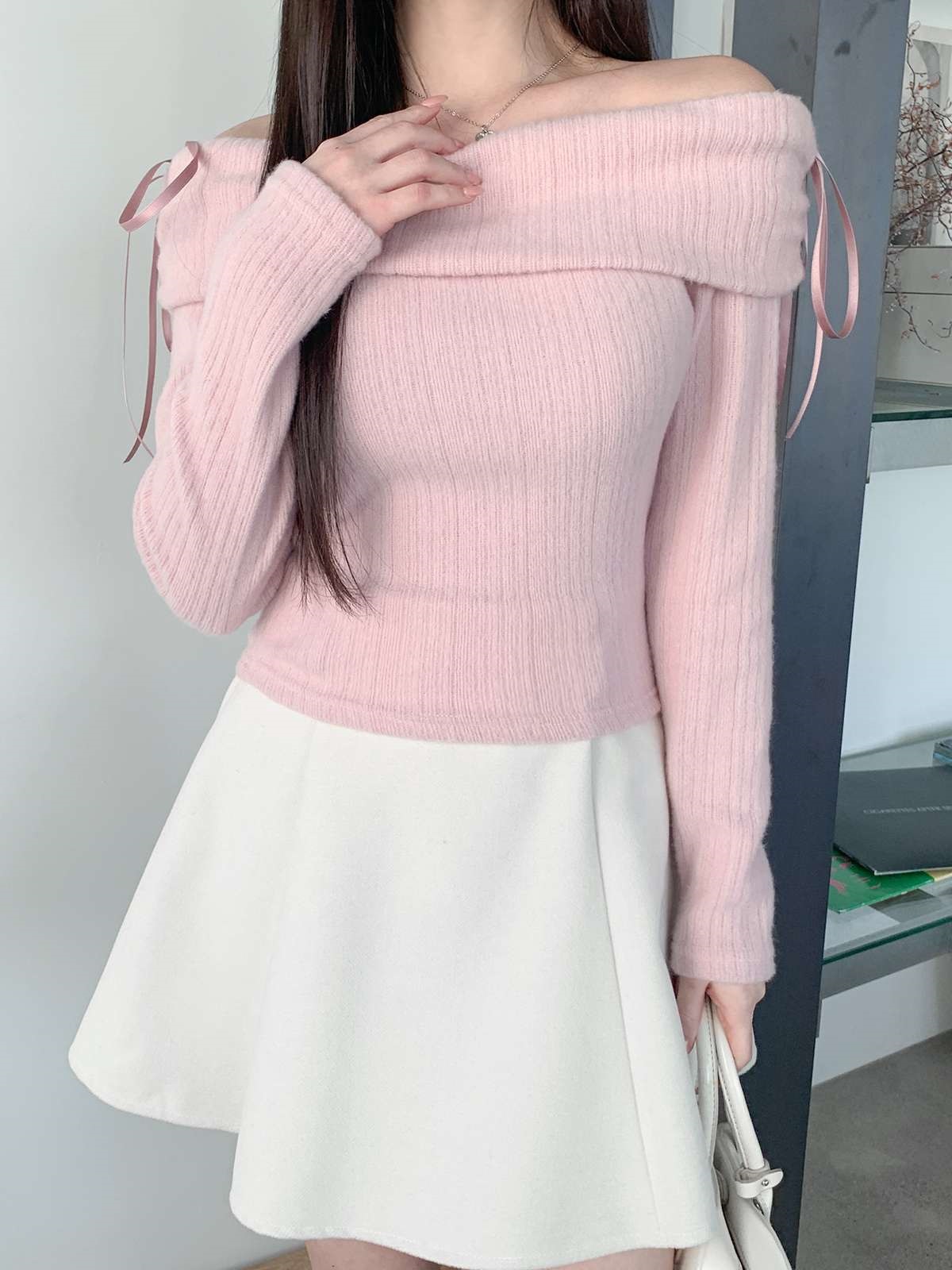 ストレッチオフショルダースリム長袖リボン柄ニット | 詳細画像2