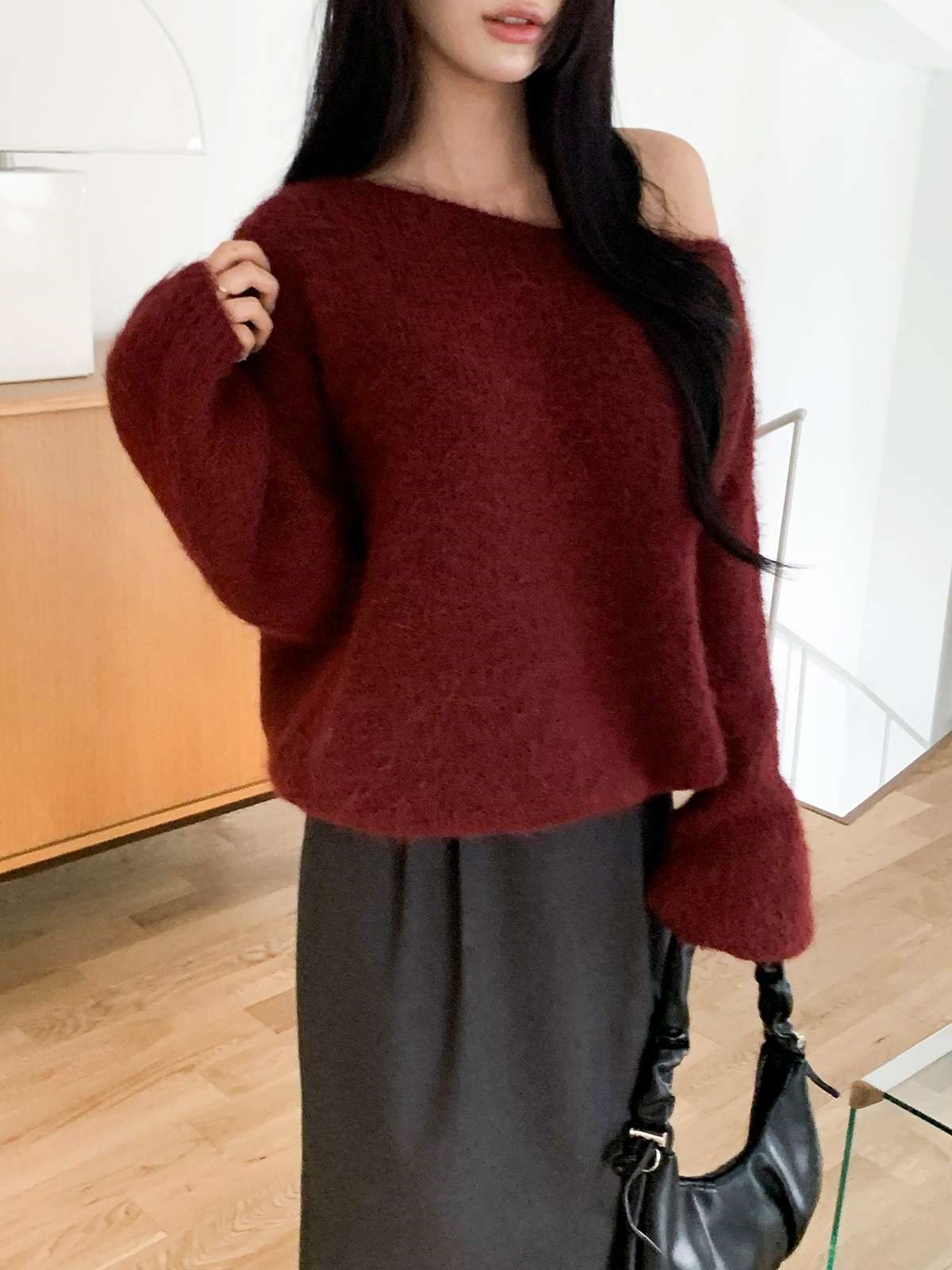 ソフトウール混モヘア混オフショルダーワンショルダールーズ長袖ニット | 詳細画像2