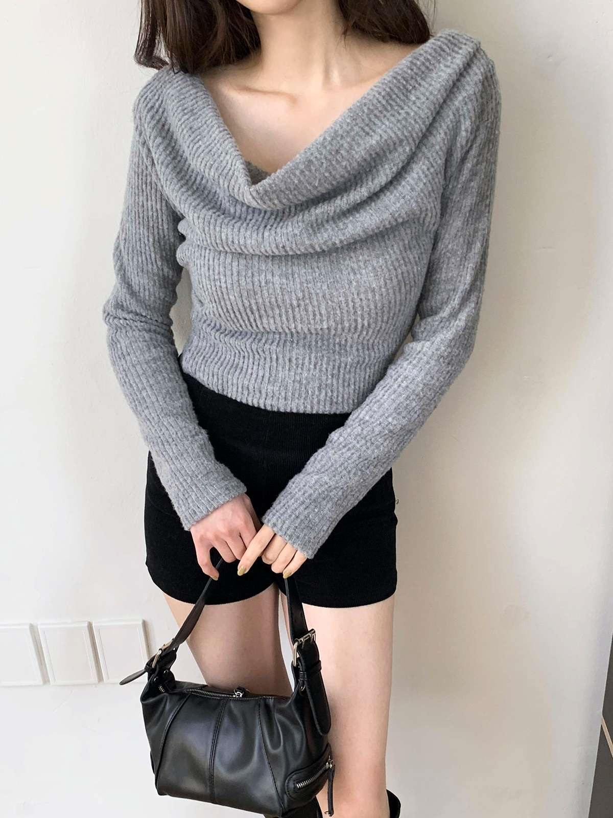 オフショルダースリムルーズ長袖ニット | 詳細画像13