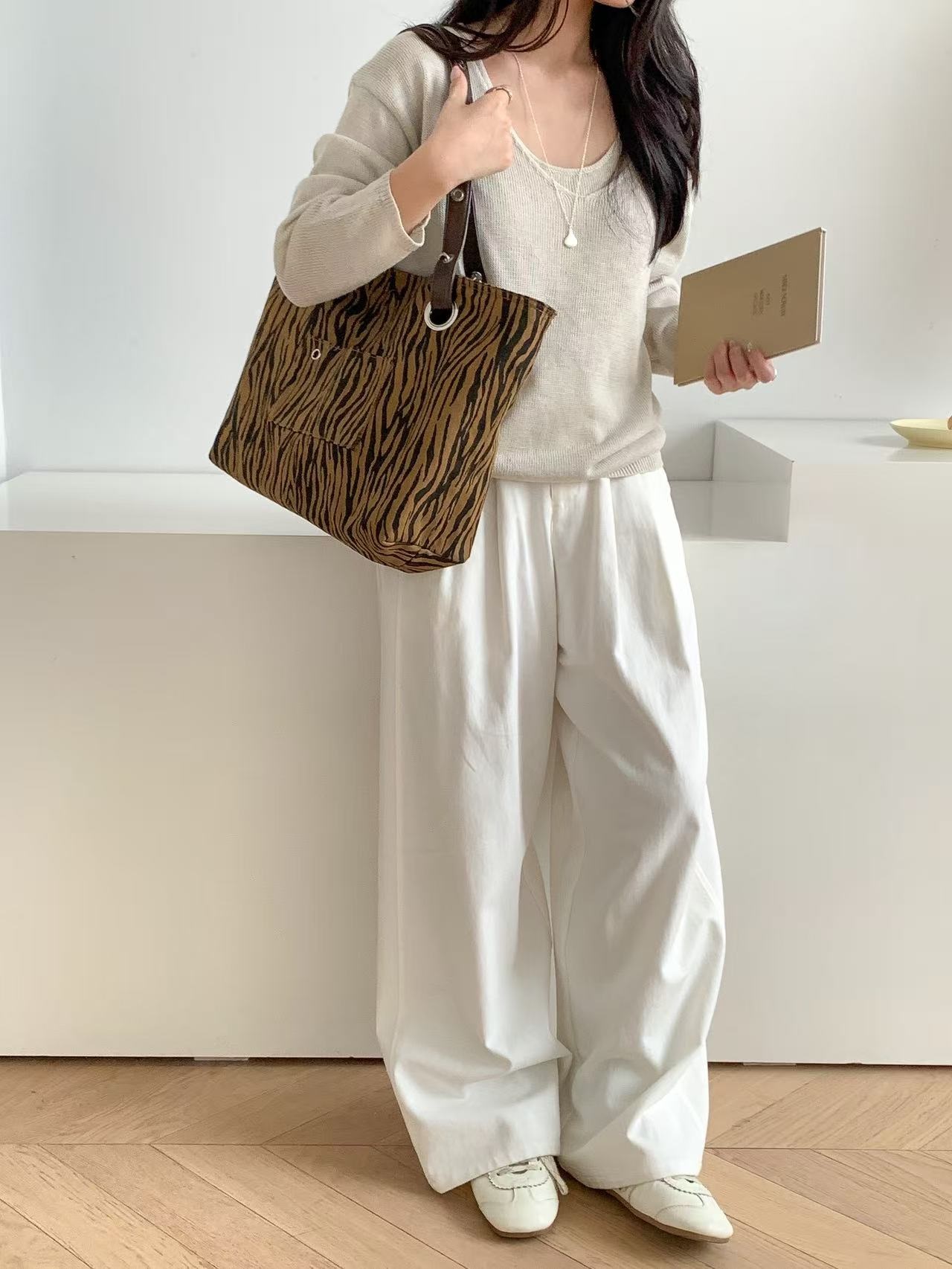 レザー調リバーシブルトートバッグ2WAY | 詳細画像5