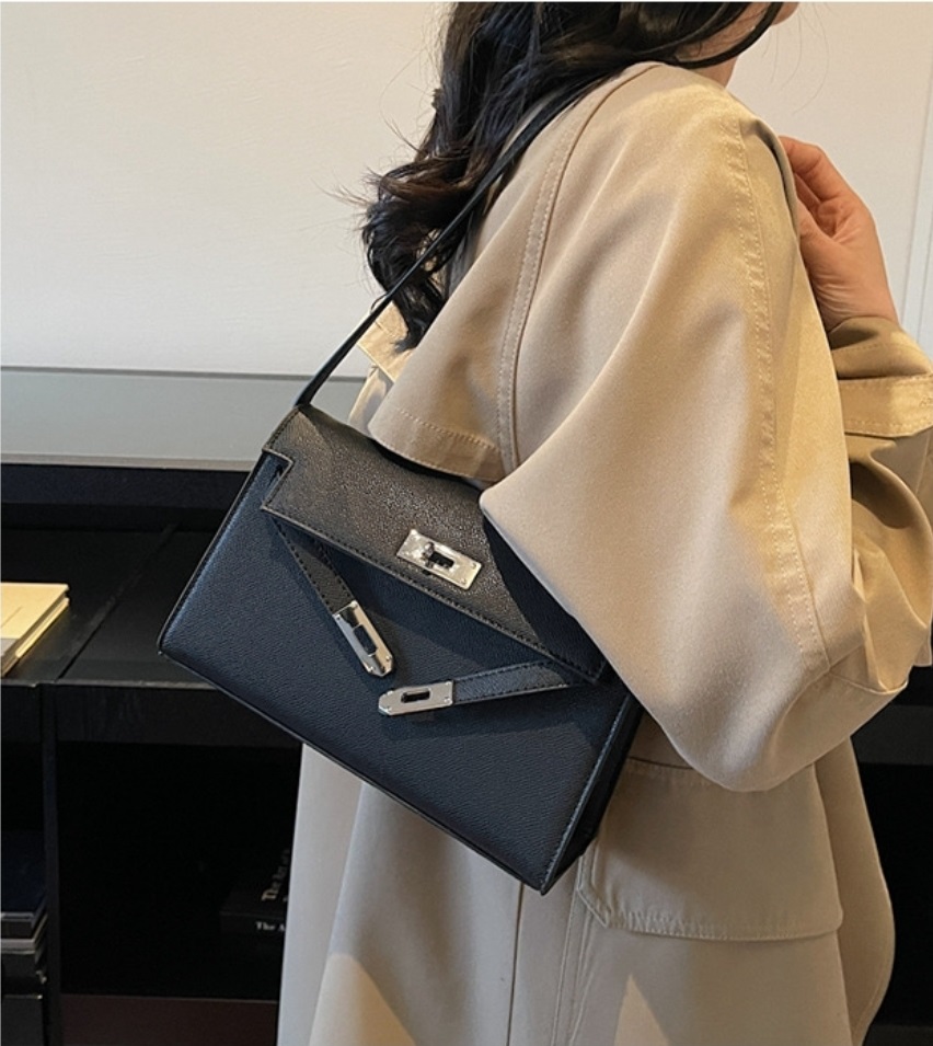 レザー調トートバッグ | 詳細画像5