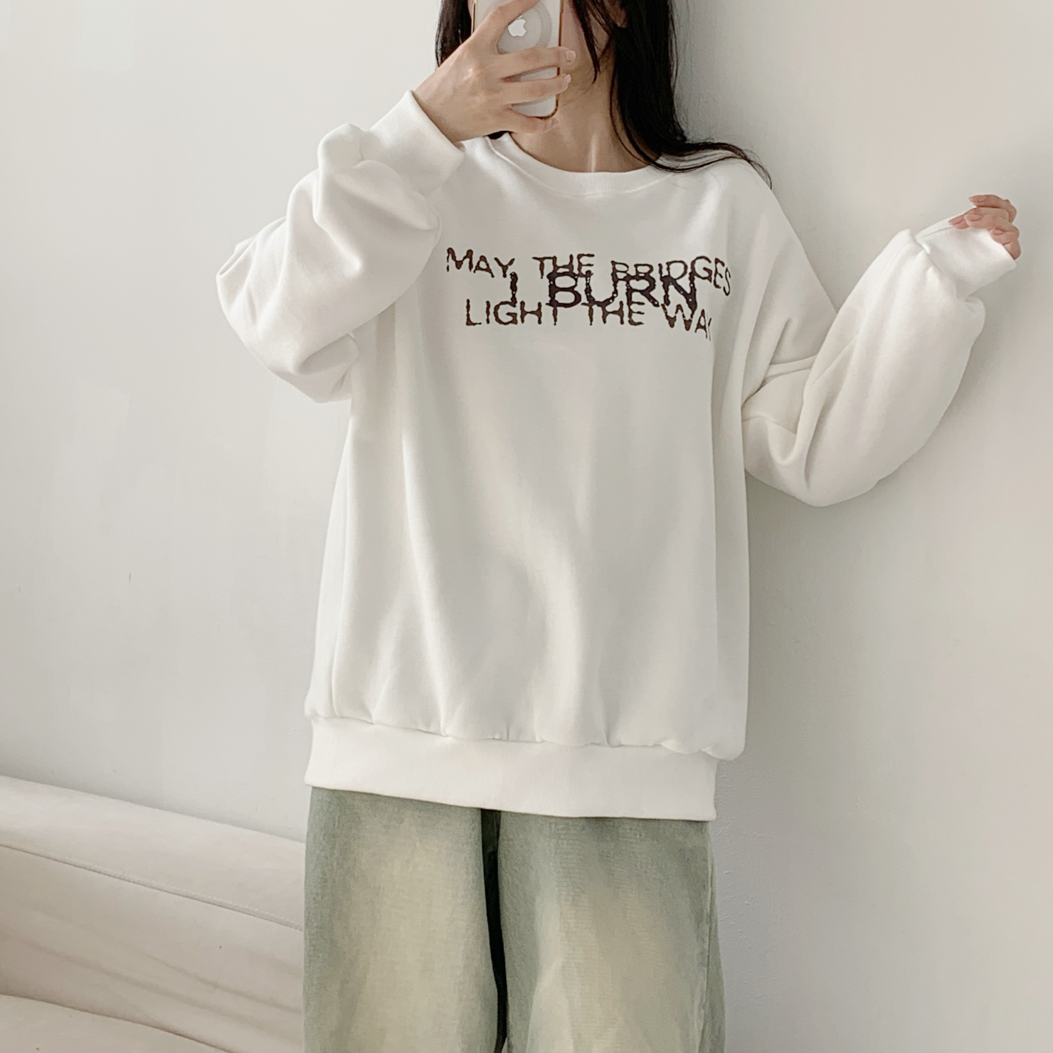 裏起毛ラウンドネックオーバーサイズ長袖レタリングカラースウェット | 詳細画像5