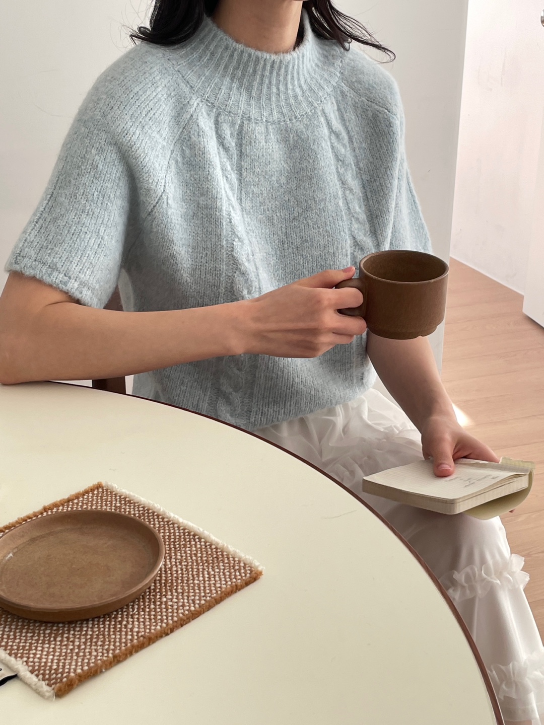 ウール混ハーフネックオーバーサイズ半袖ケーブルカラーニット | 詳細画像13