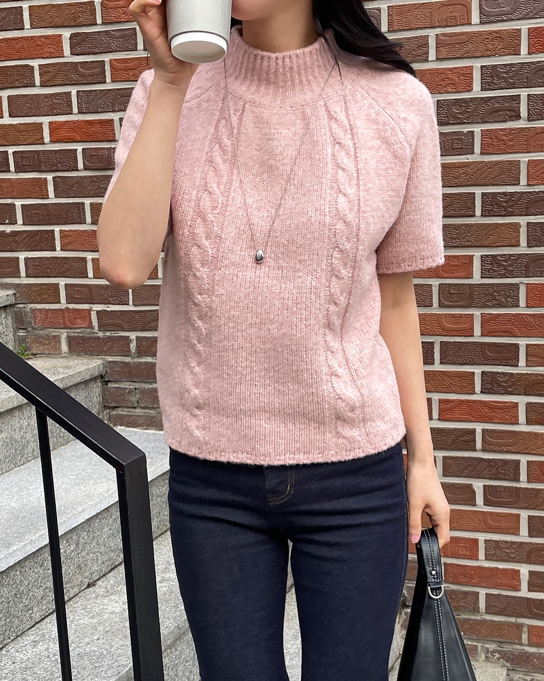 ウール混ハーフネックオーバーサイズ半袖ケーブルカラーニット | 詳細画像9