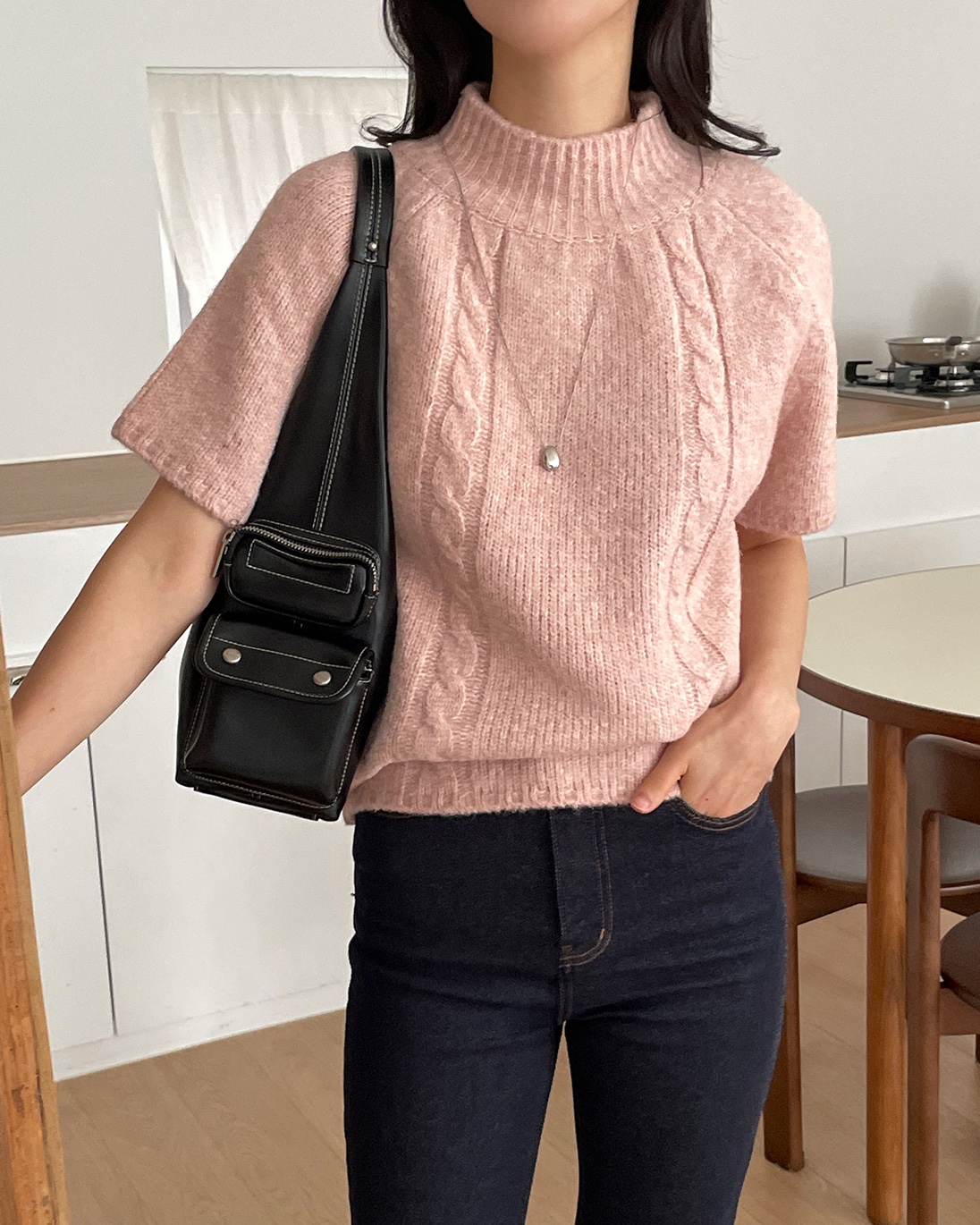 ウール混ハーフネックオーバーサイズ半袖ケーブルカラーニット | 詳細画像10