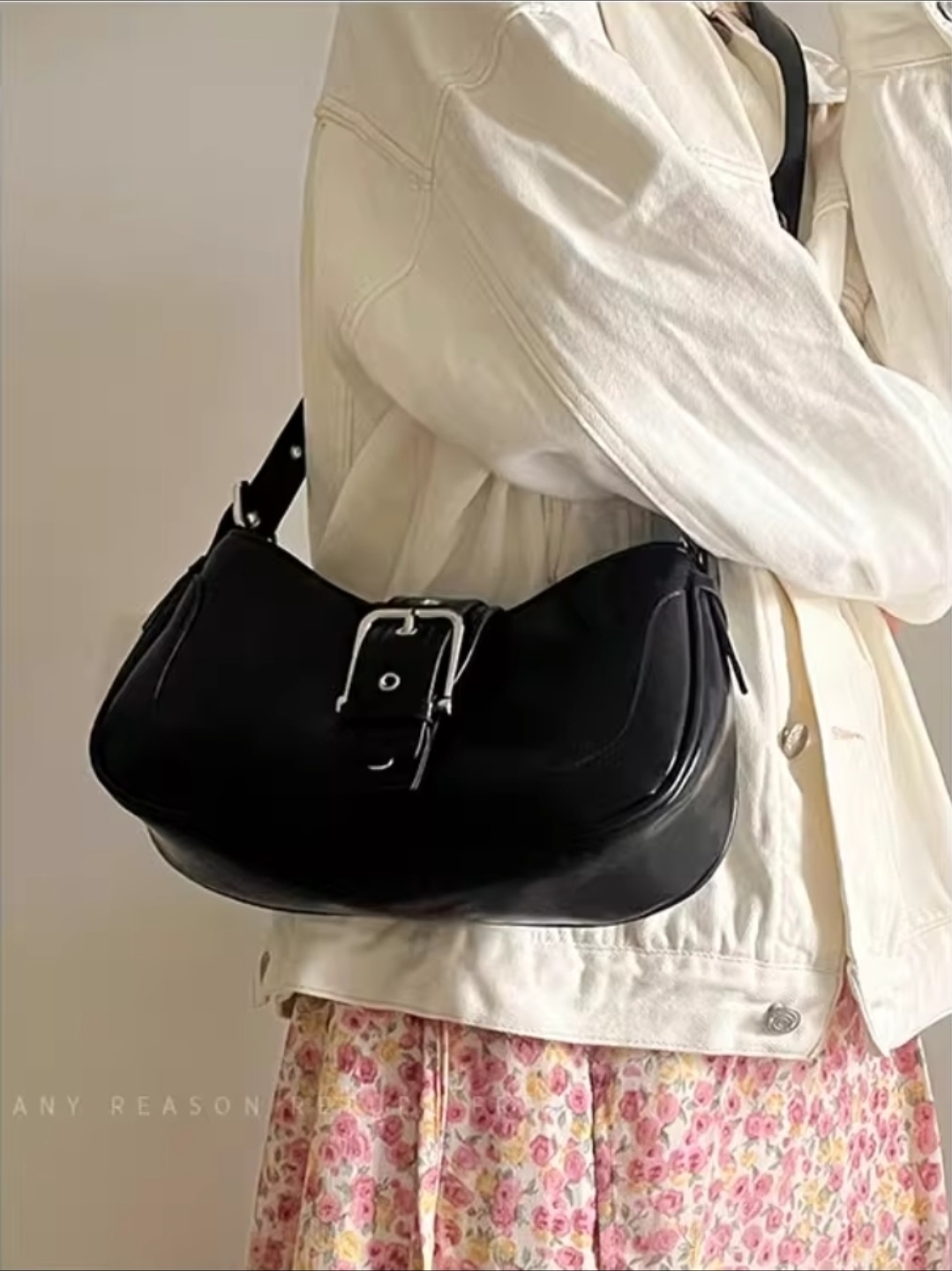 レザー調ジップアップバックルカラーショルダーバッグ | 詳細画像4