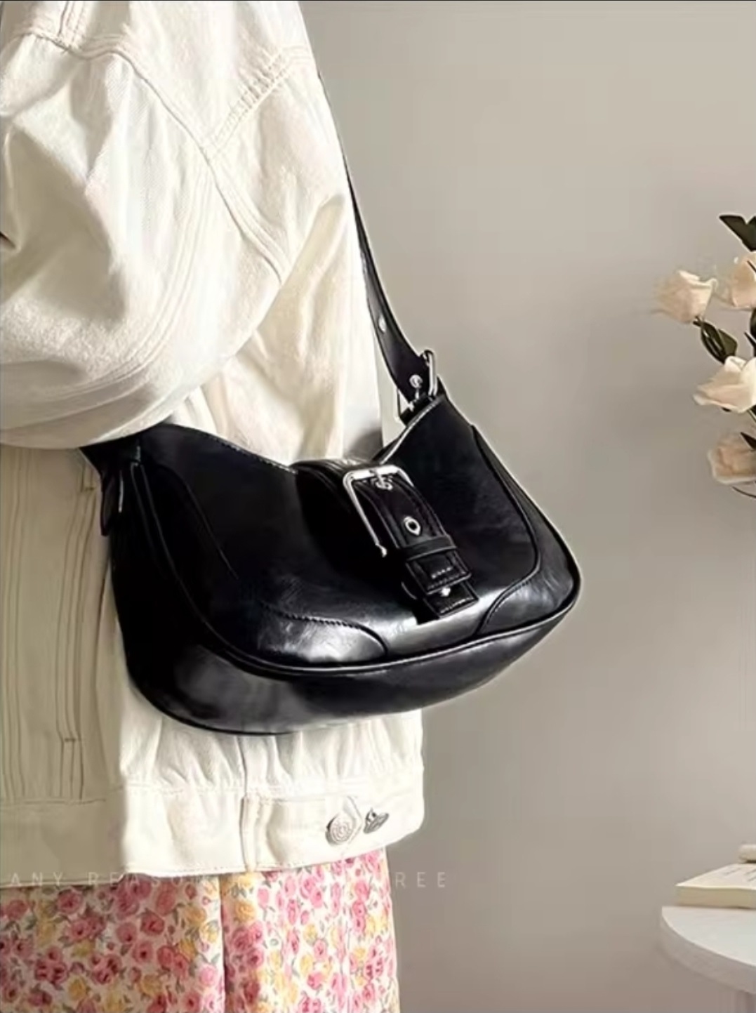 レザー調ジップアップバックルカラーショルダーバッグ | 詳細画像5