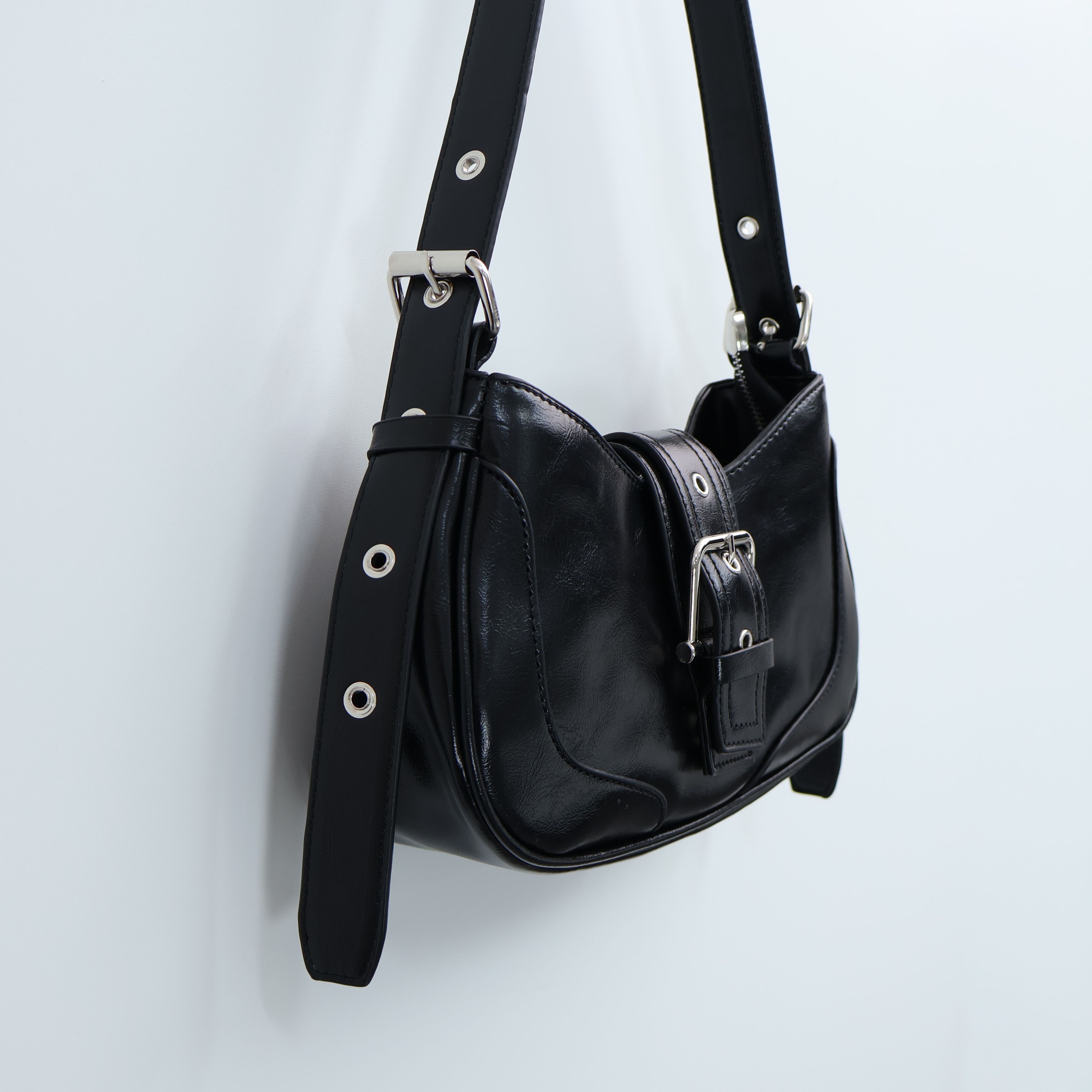 レザー調ジップアップバックルカラーショルダーバッグ | 詳細画像14