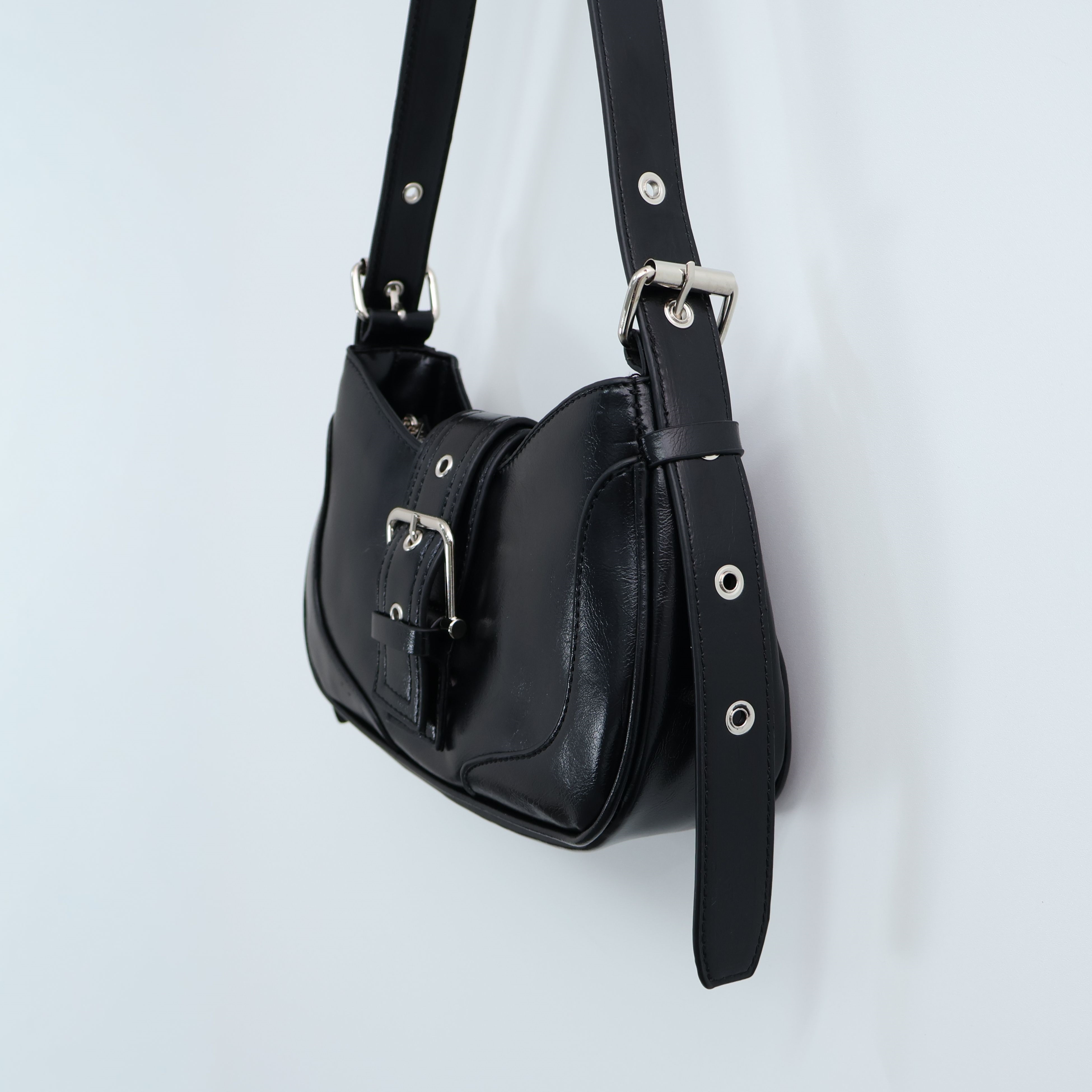 レザー調ジップアップバックルカラーショルダーバッグ | 詳細画像15