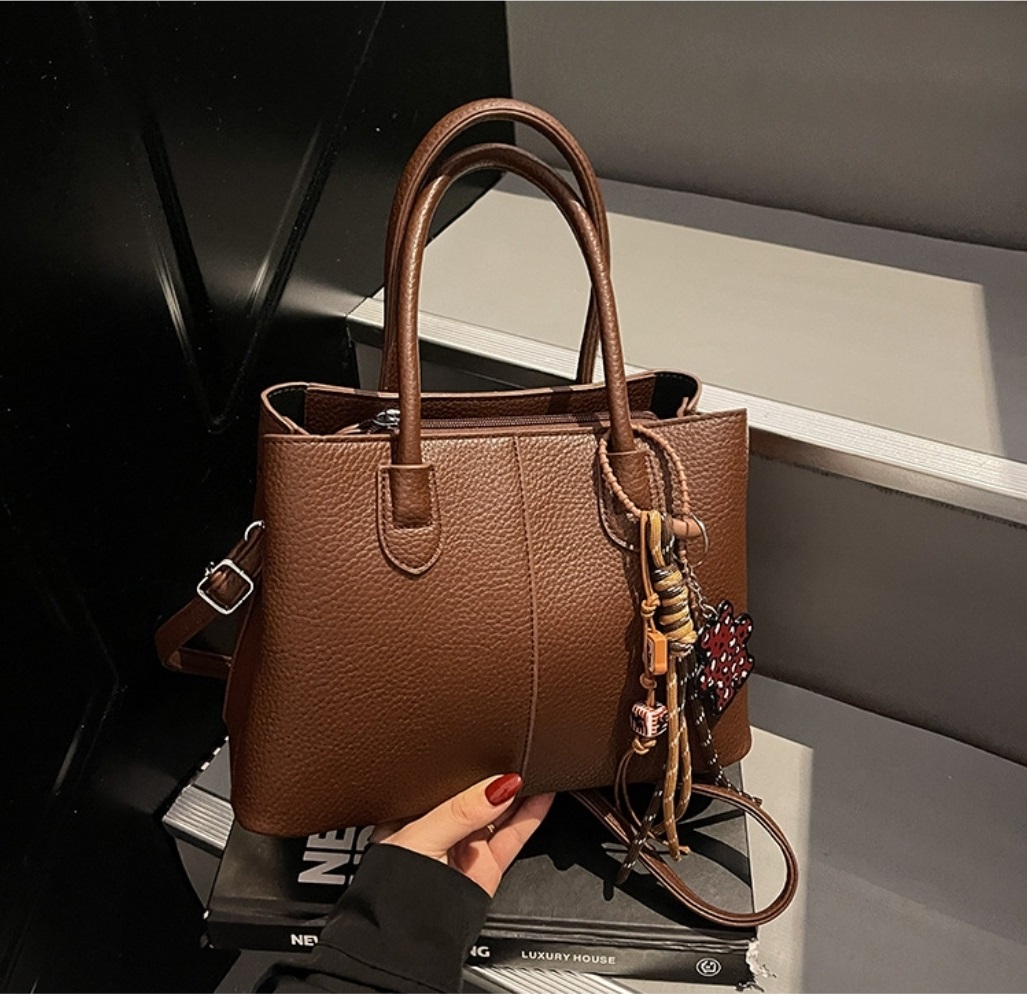 レザー調カラーショルダーバッグキーリングセットストラップセット(バックルあり) | 詳細画像2