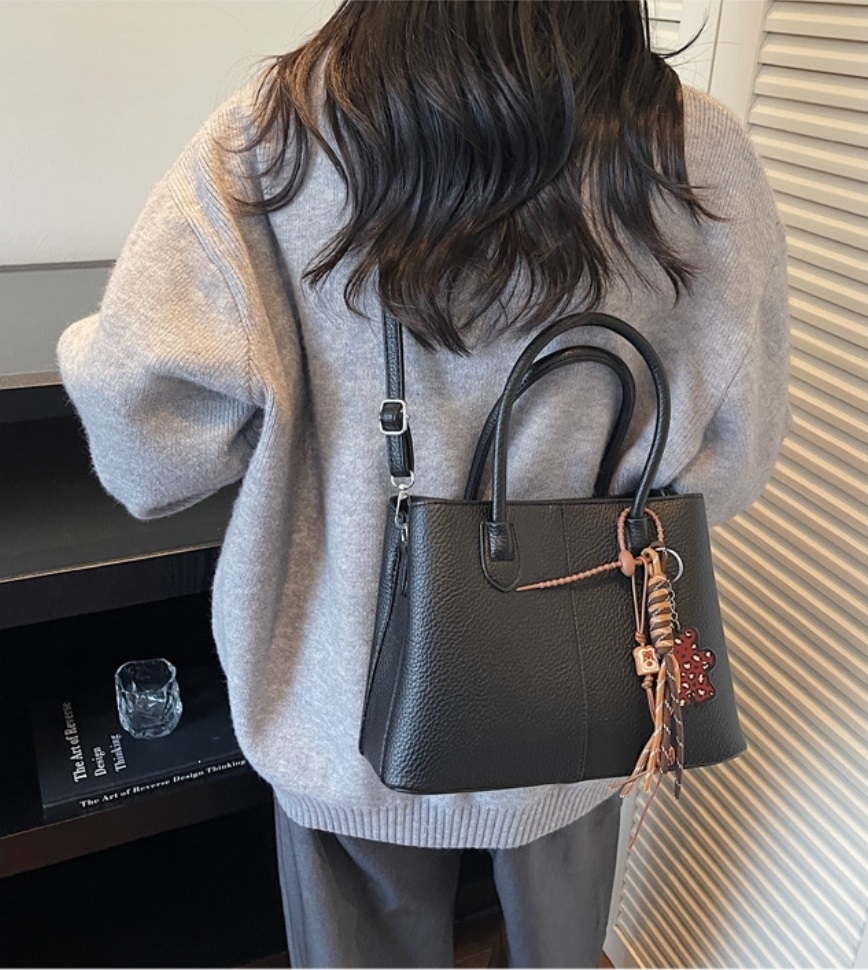 レザー調カラーショルダーバッグキーリングセットストラップセット(バックルあり) | 詳細画像11