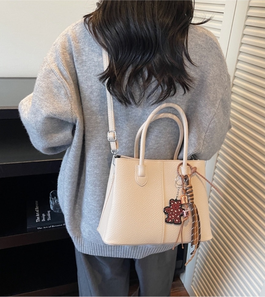 レザー調カラーショルダーバッグキーリングセットストラップセット(バックルあり) | 詳細画像13