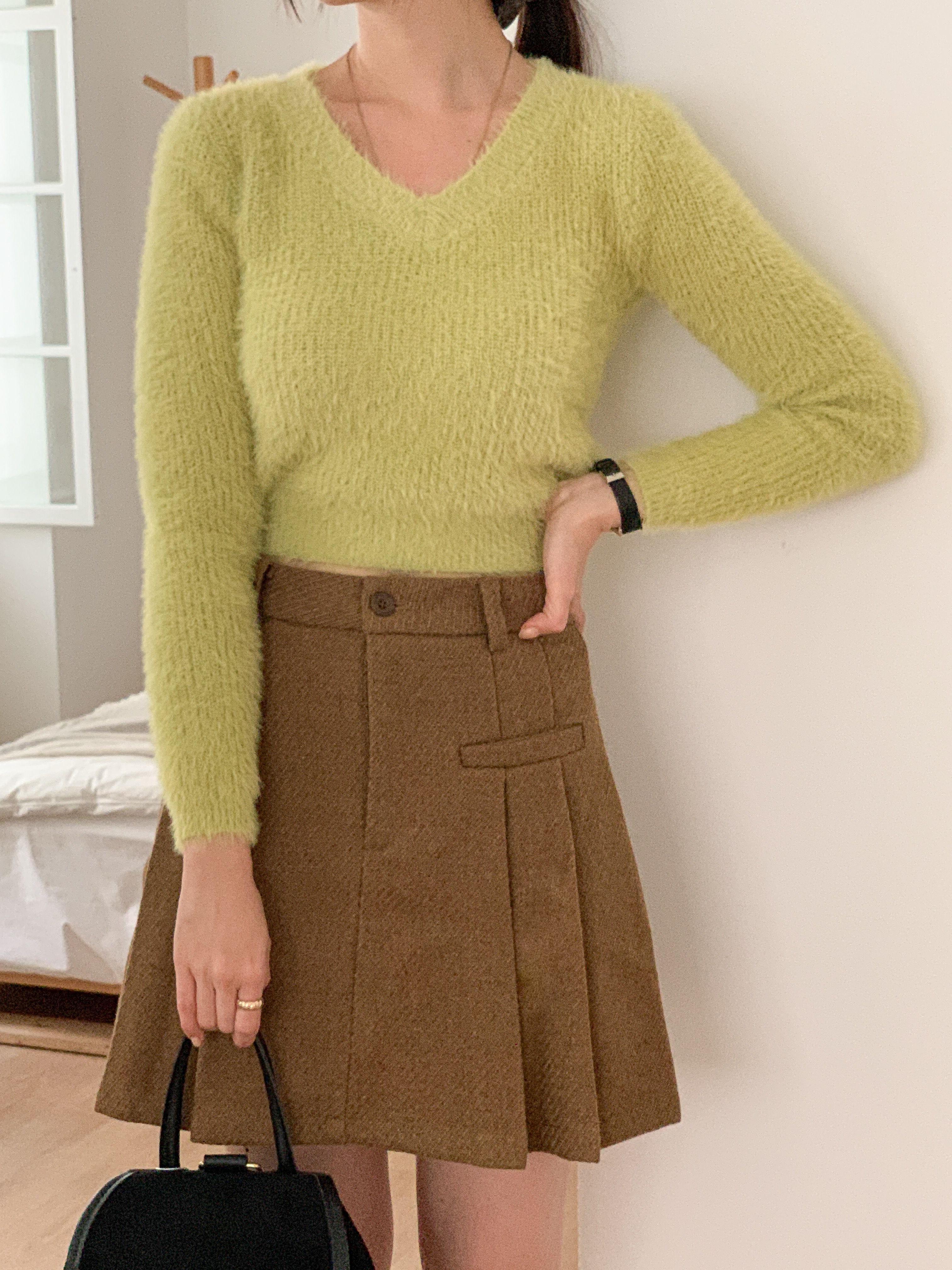 Vネッククロップド長袖カラーニット | 詳細画像11