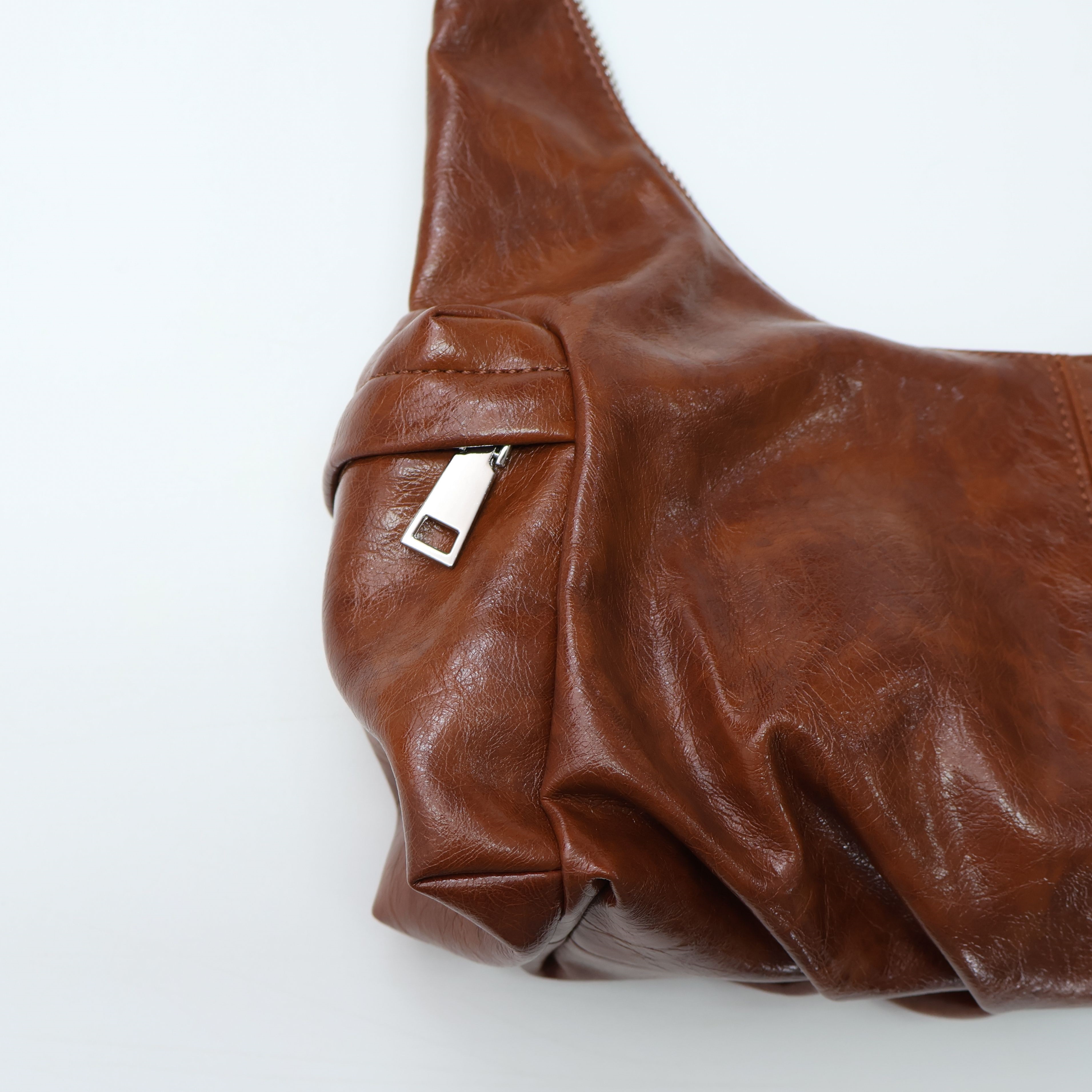 レザー調カラーショルダーバッグストラップ付 | 詳細画像12