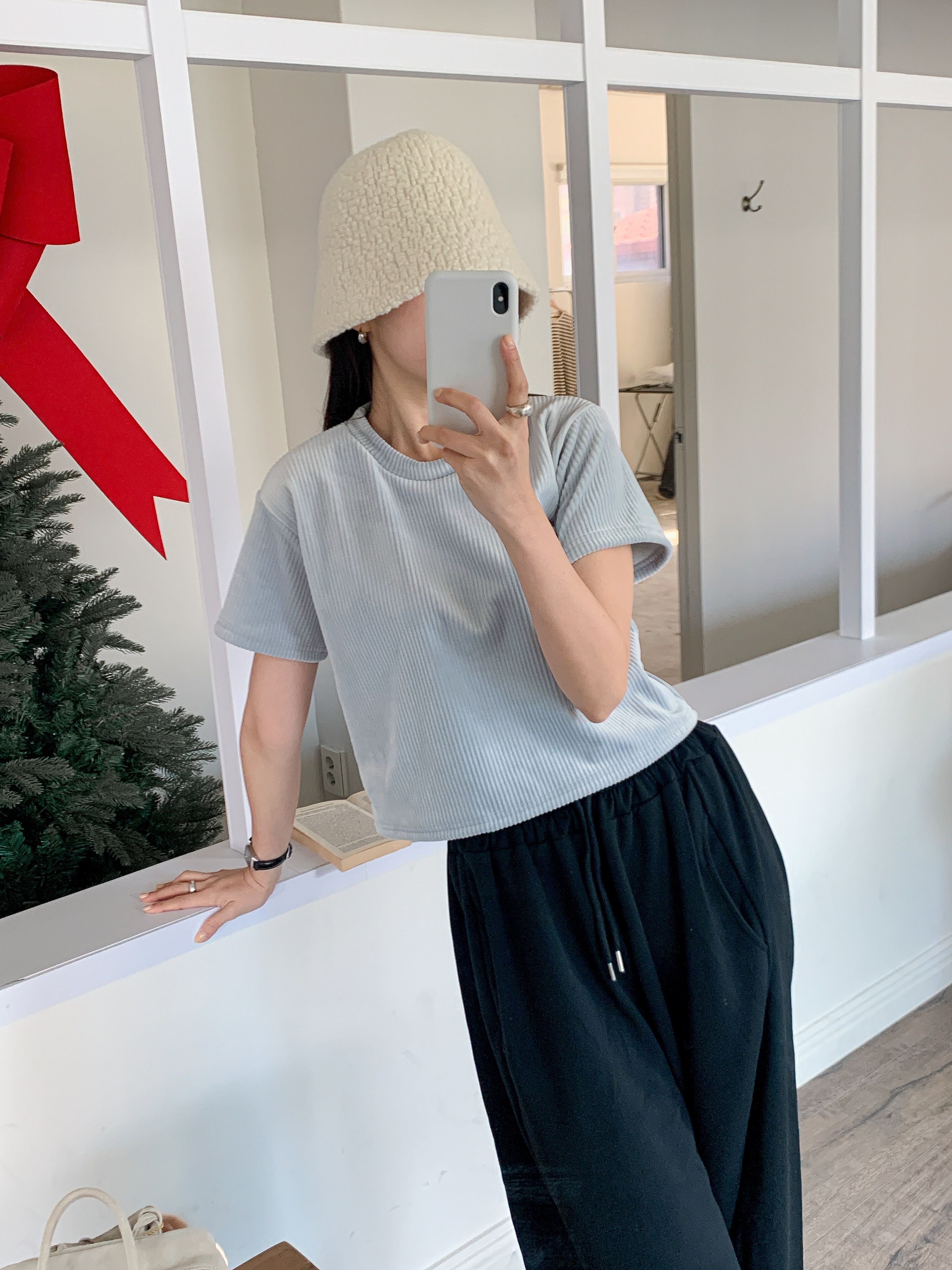 ファー裏地リブ半袖セミクロップドカラーTシャツ | 詳細画像14