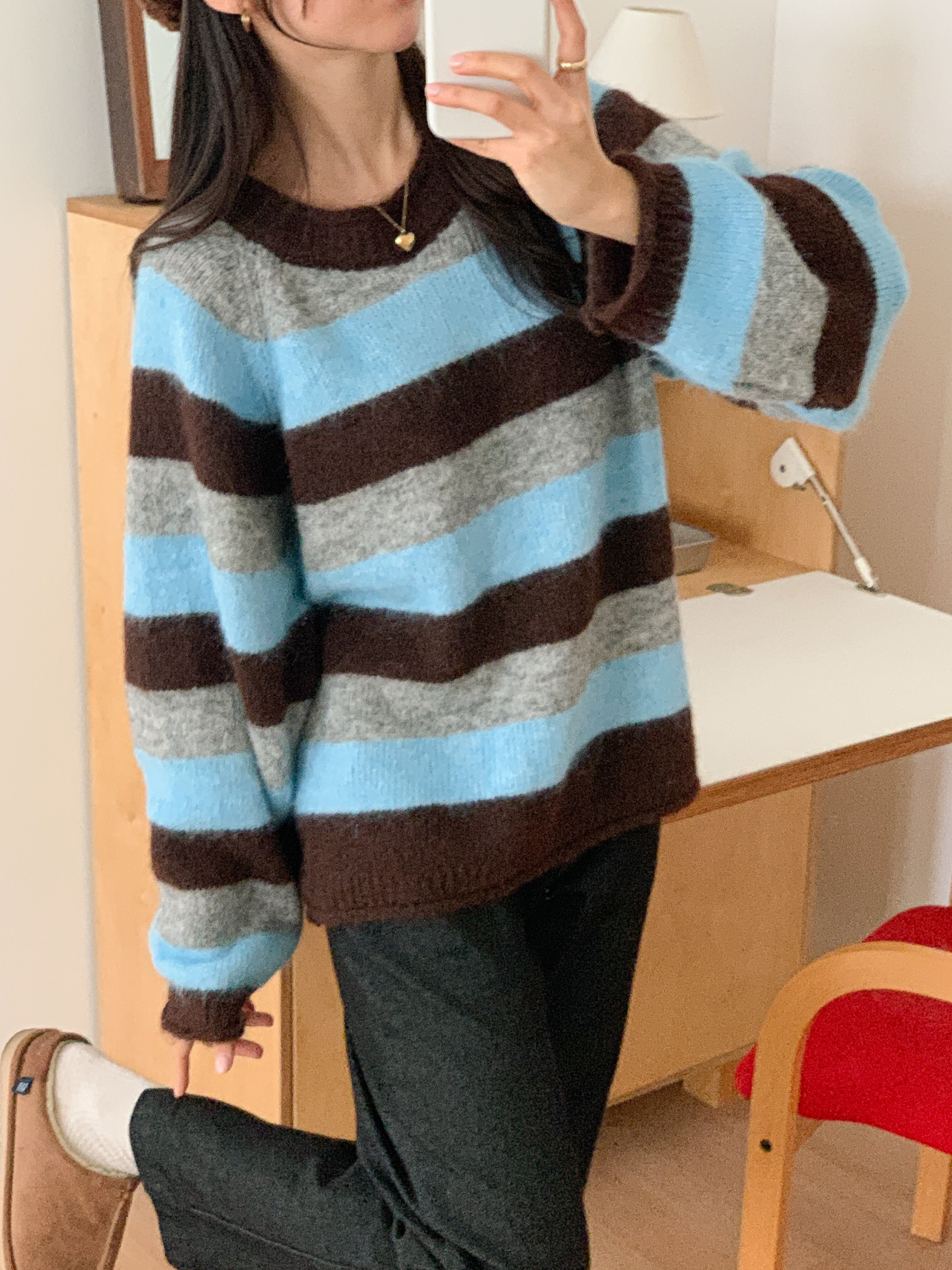 ウール混ラウンドネックルーズ長袖ボーダーカラーニット | 詳細画像20