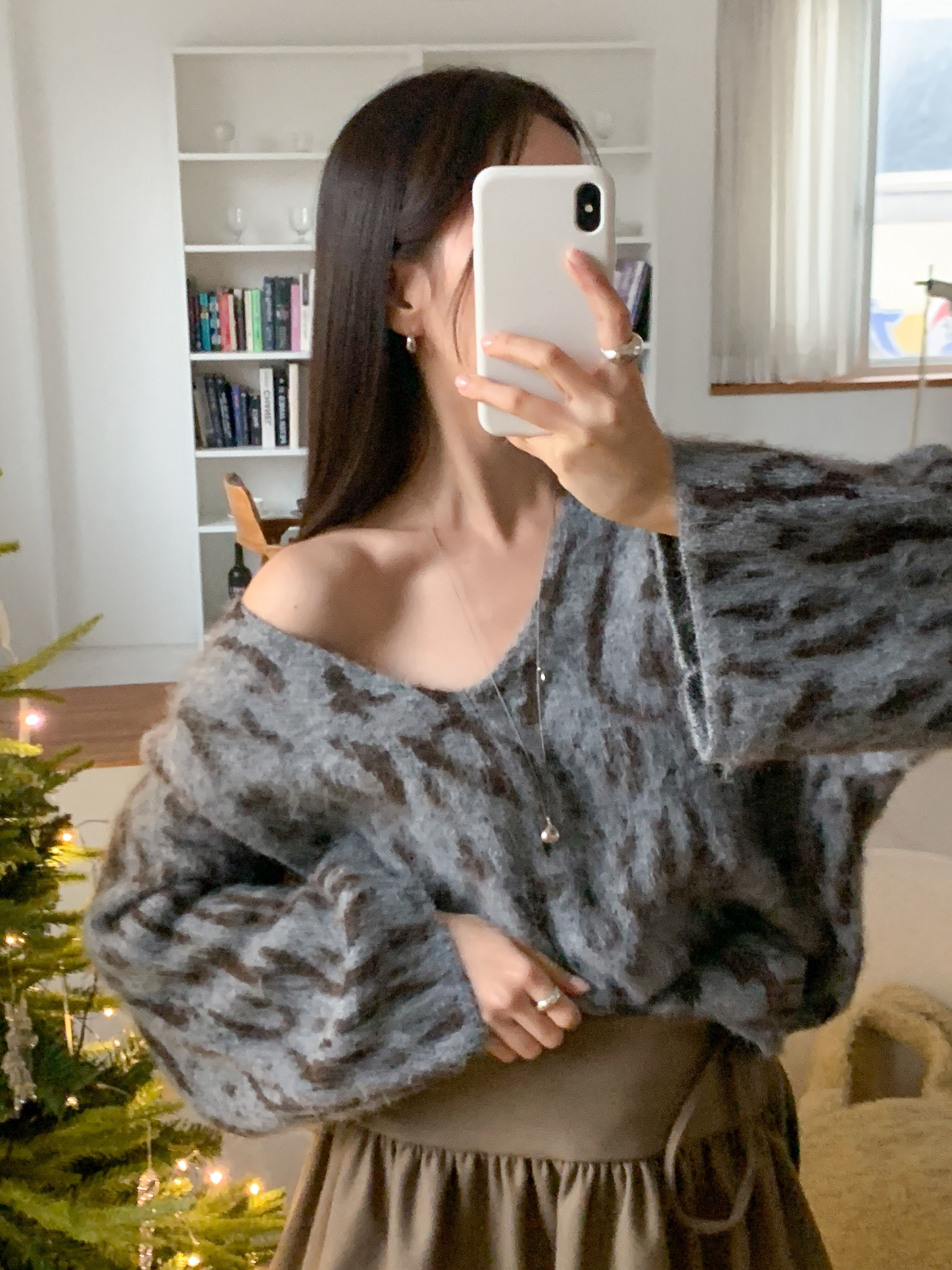 ウール混Vネックルーズレオパードカラーニット | 詳細画像9