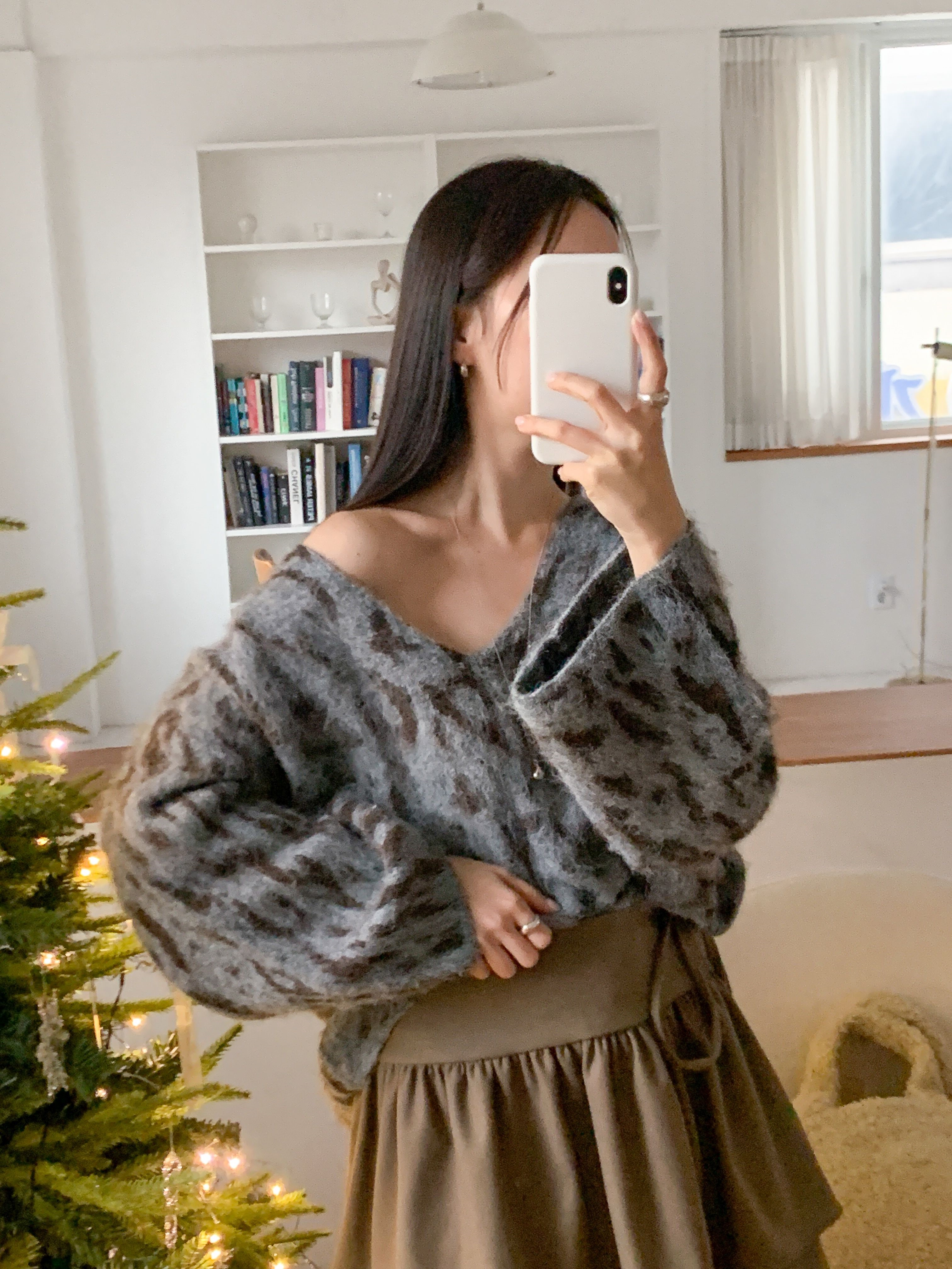 ウール混Vネックルーズレオパードカラーニット | 詳細画像11