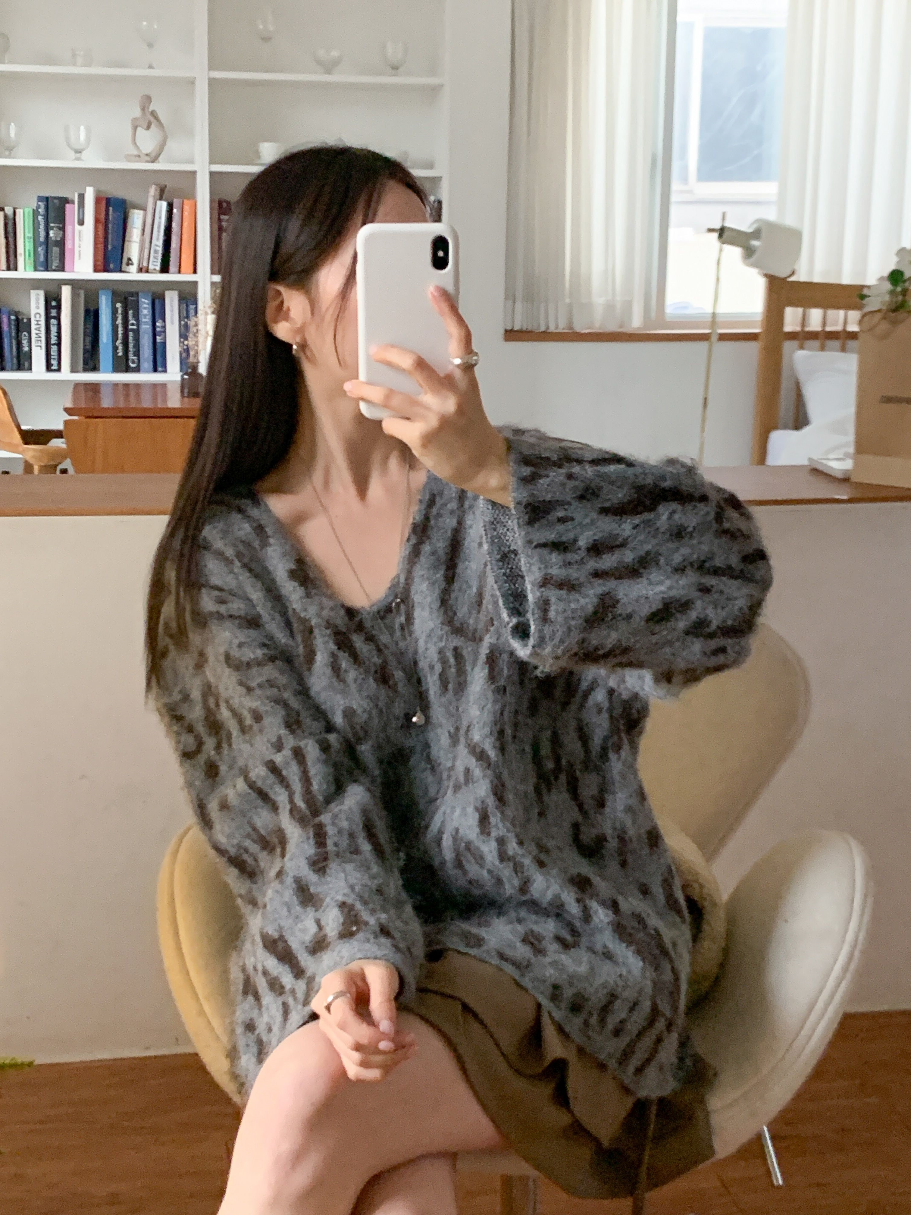 ウール混Vネックルーズレオパードカラーニット | 詳細画像21