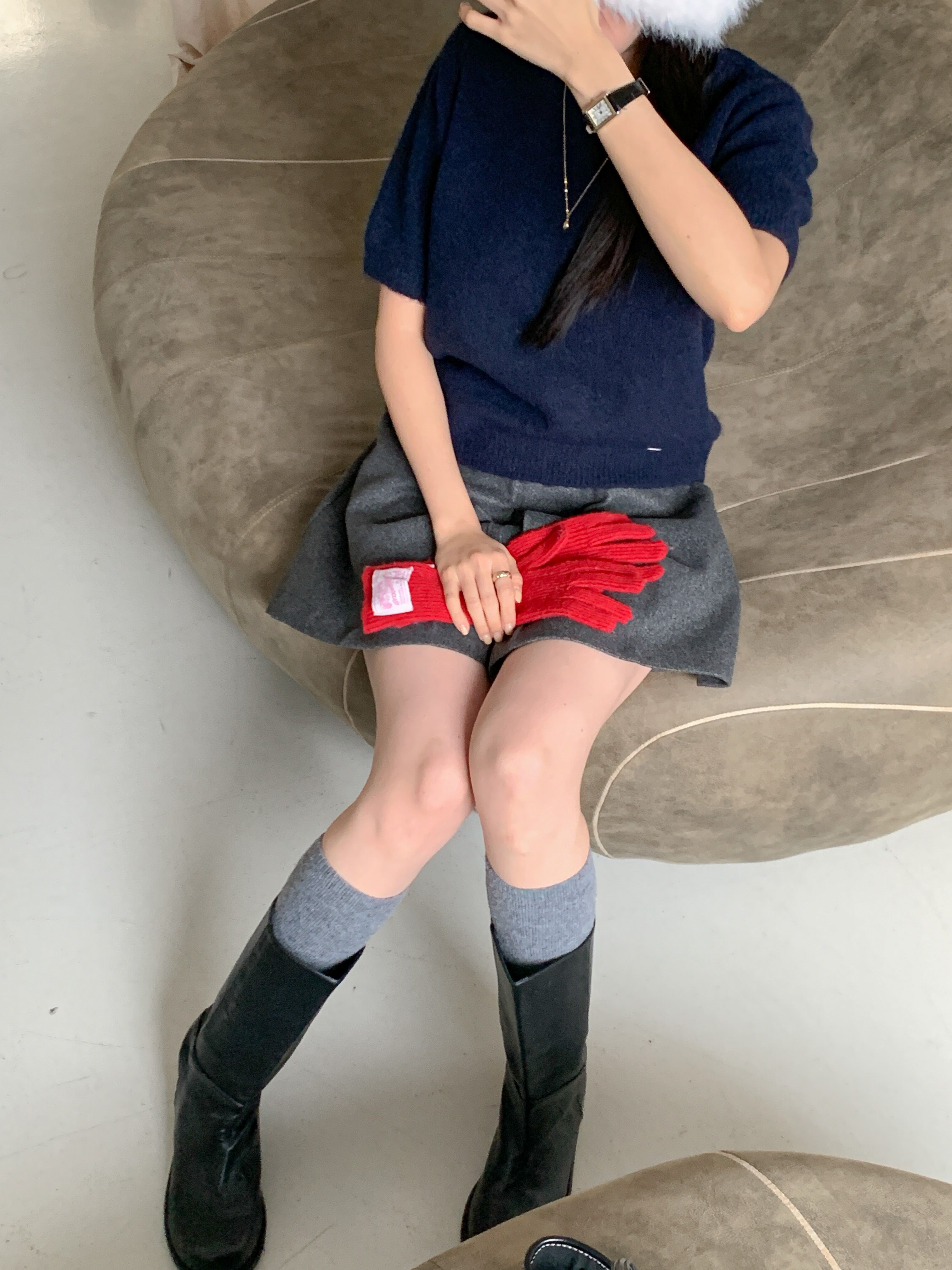 ウール混ラウンドネック半袖ペンダントセミクロップドカラーニット | 詳細画像13