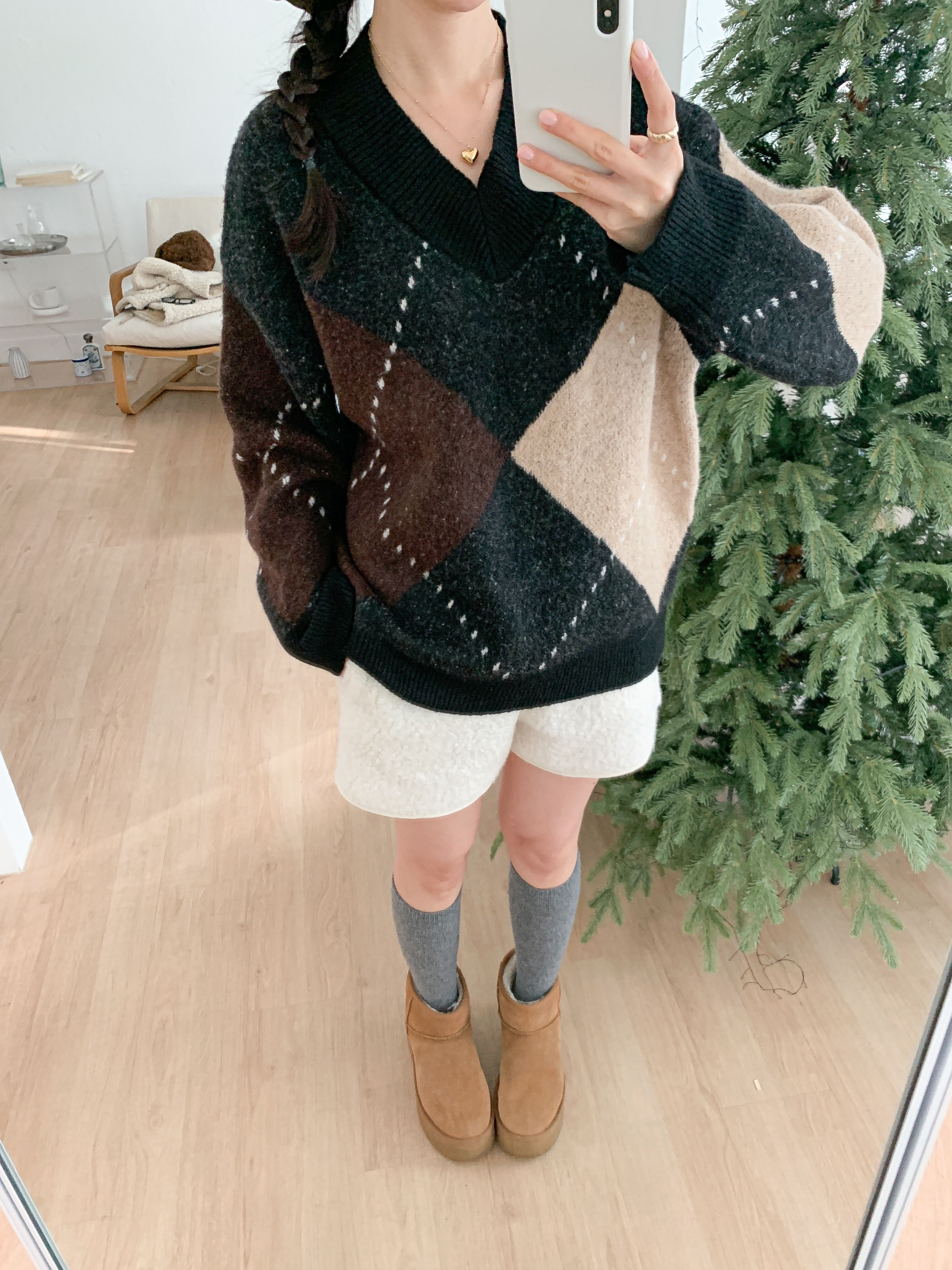 Vネックルーズアーガイルニット | 詳細画像5