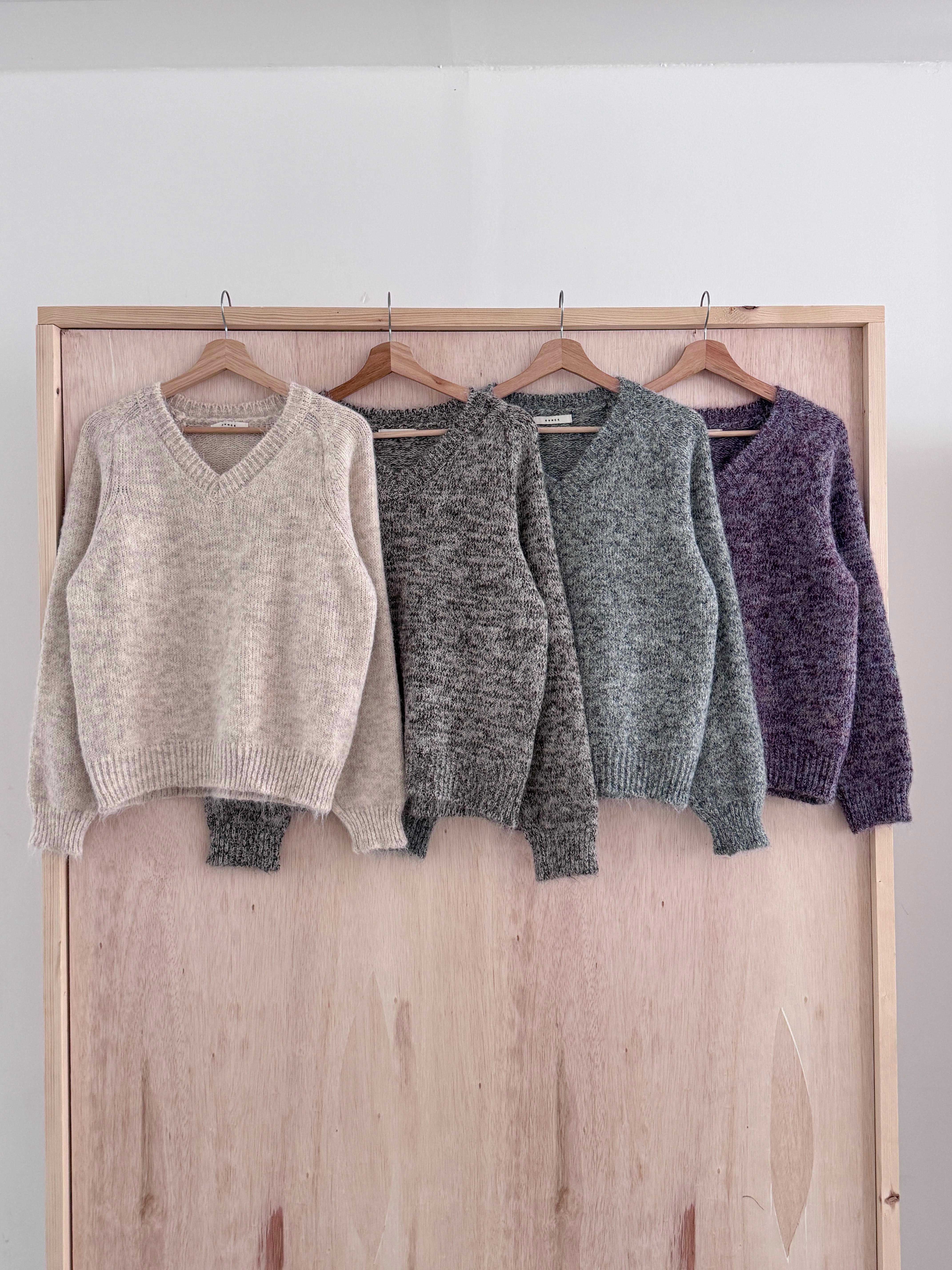 ウール混Vネックルーズカラーニット | 詳細画像13