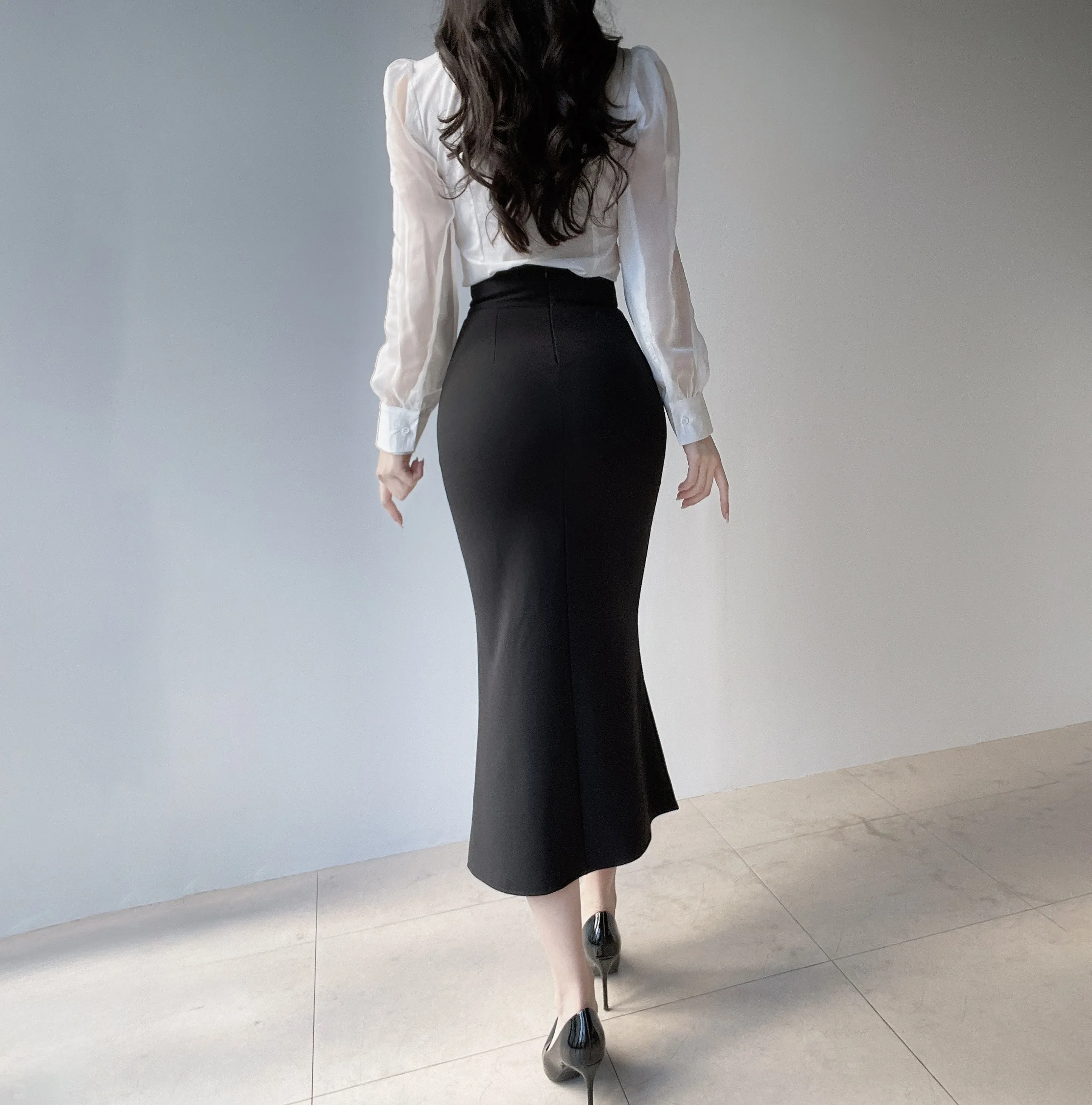 マーメイドロングスリットチェーンスカート | mirangmirang | 詳細画像12